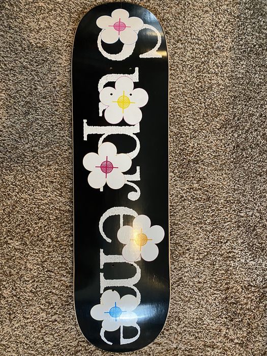 Supreme flower outlet skateboard