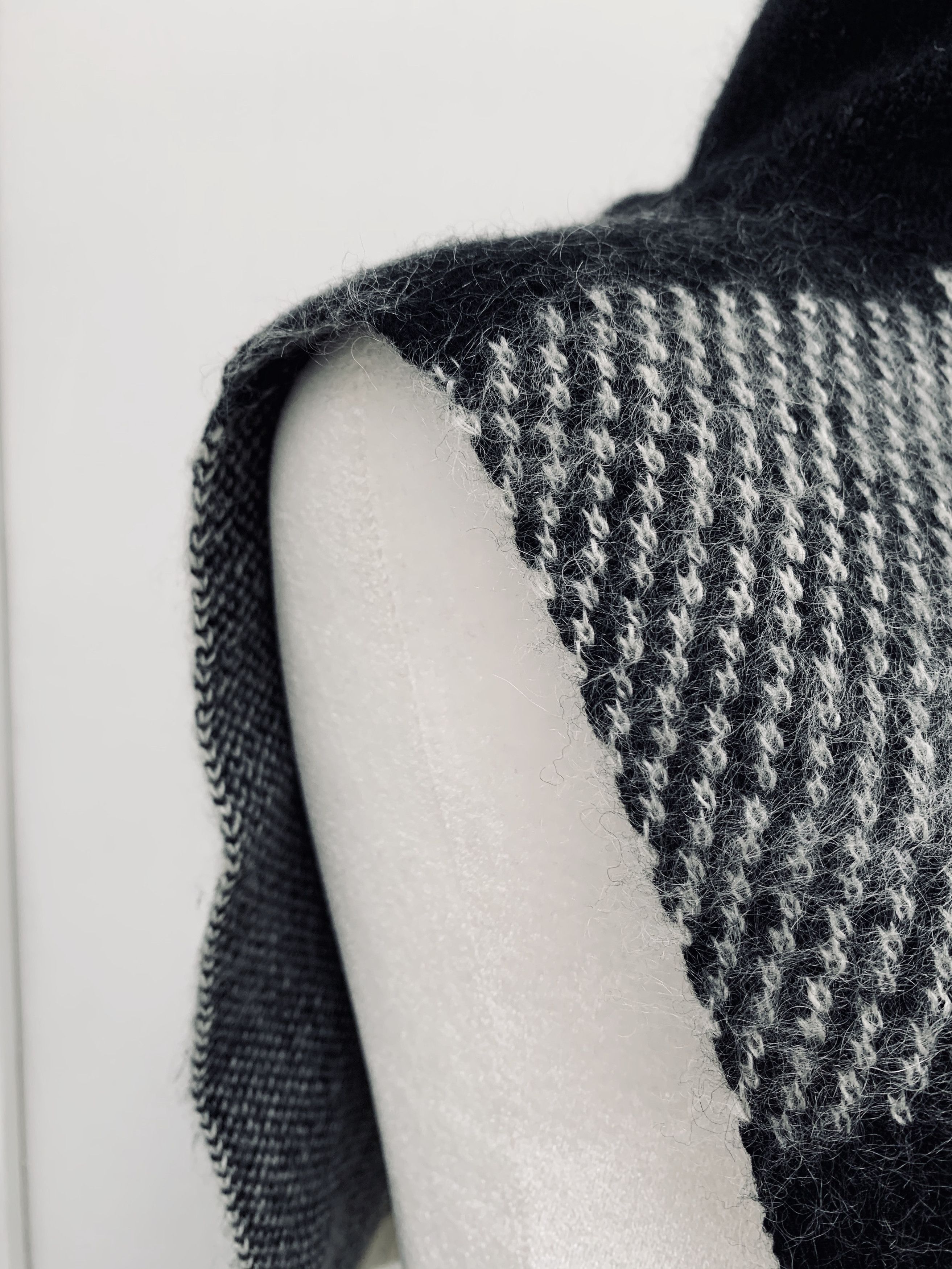 Helmut Lang NWOT Check-Block Jacquard Wool Blend Turtleneck Dickey Size ONE SIZE - 13 Thumbnail