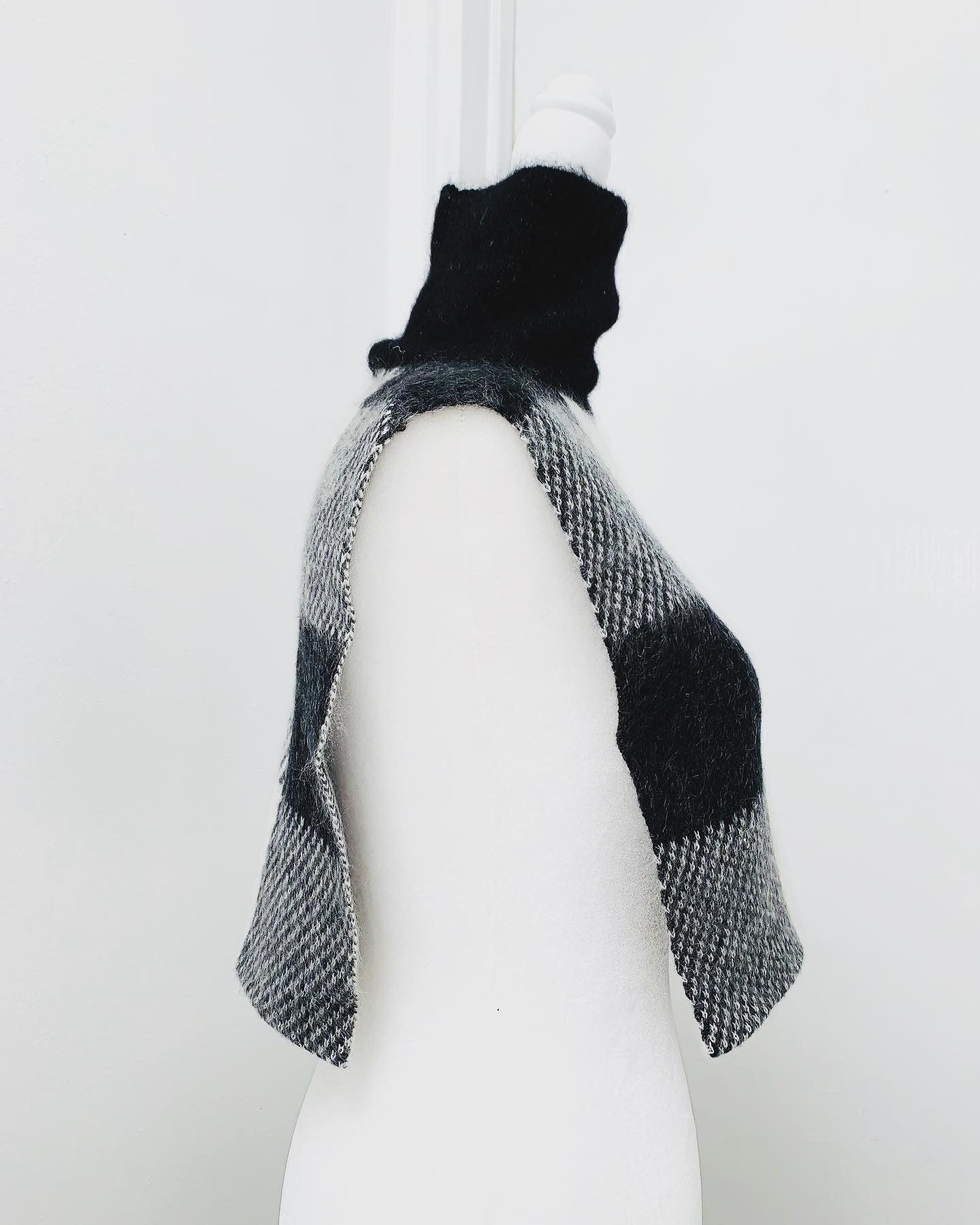 Helmut Lang NWOT Check-Block Jacquard Wool Blend Turtleneck Dickey Size ONE SIZE - 2 Thumbnail