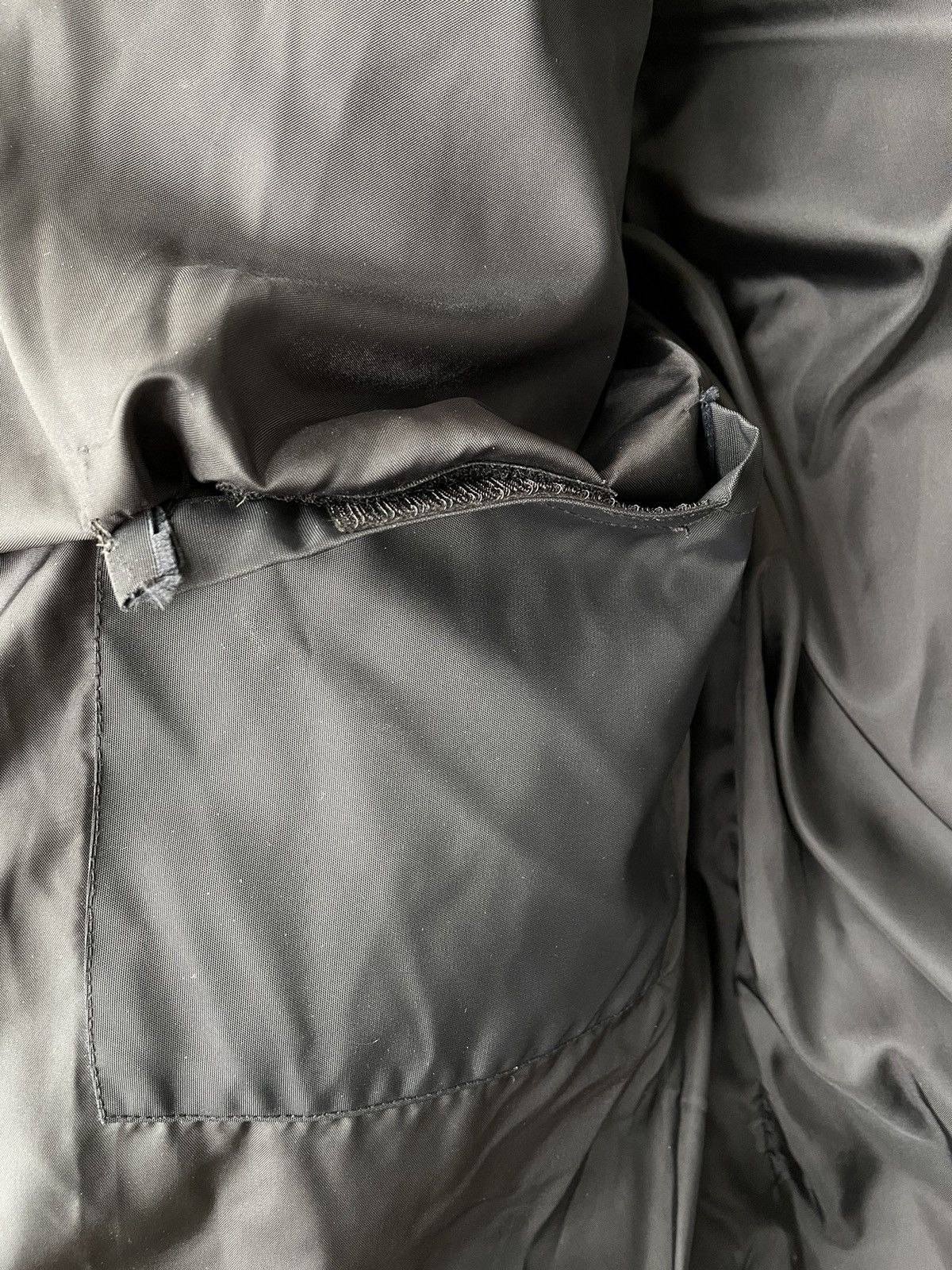 Helmut Lang Helmut Lang 1998 Vintage Goose Down Eskimo Puffer Jacket Size US L / EU 52-54 / 3 - 14 Thumbnail