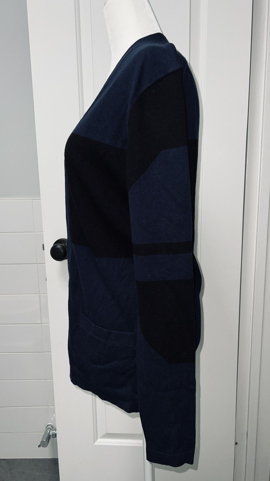 Helmut Lang NWOT Color Block Graphic Sweater Cardigan w/front pockets Size US S / EU 44-46 / 1 - 3 Thumbnail