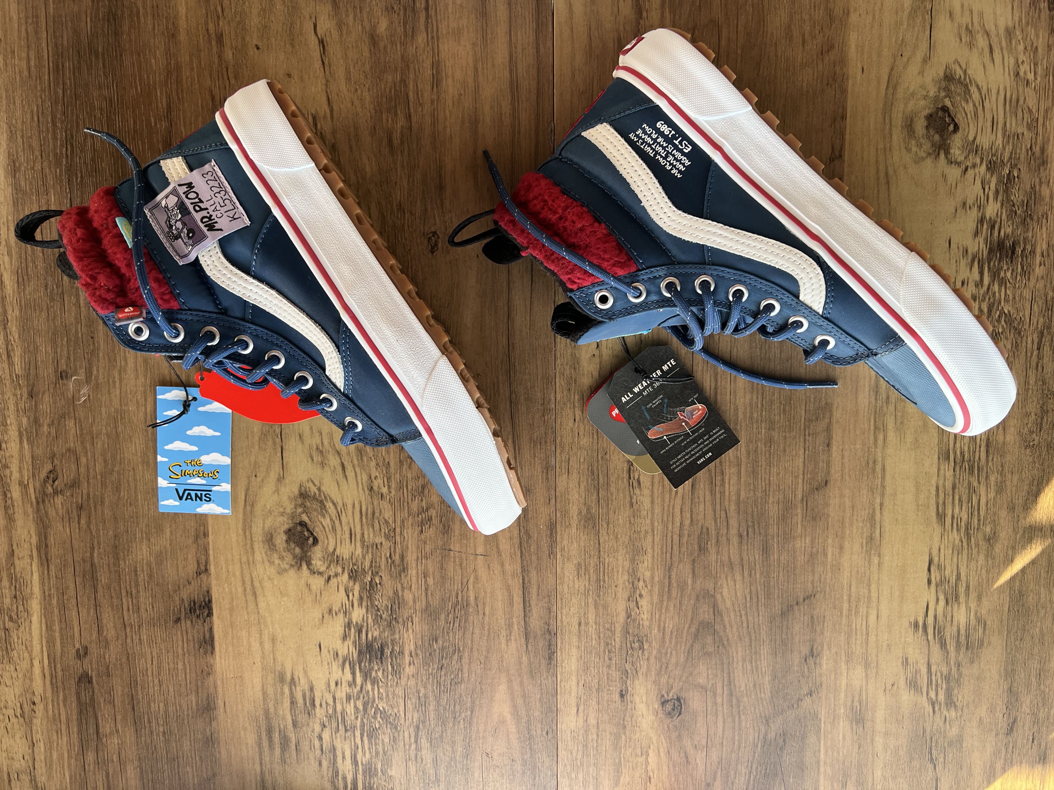 Vans x Simpsons Plow Size New w/ tags and box