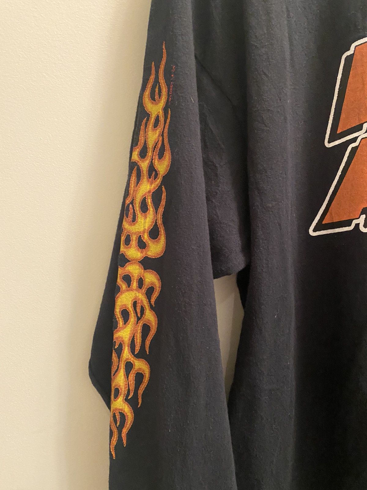 Vintage VINTAGE 90’S Y2K HERE TO KICK ASS FLAME LONG SLEEVE Size US XL / EU 56 / 4 - 2 Thumbnail