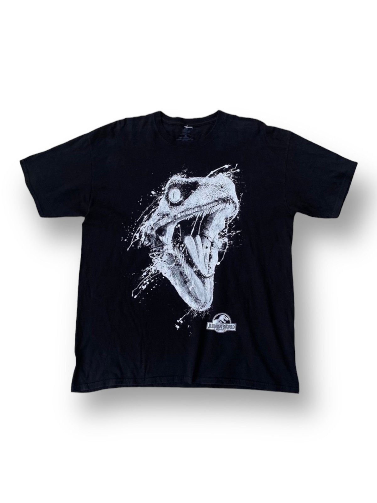 Vintage Jurassic World T Rek Big Print Vintage Shirt. #W Size US XL / EU 56 / 4 - 1 Thumbnail