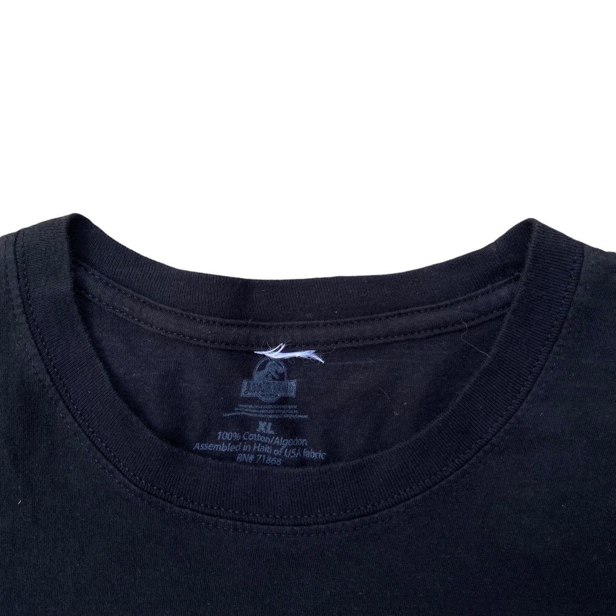 Vintage Jurassic World T Rek Big Print Vintage Shirt. #W Size US XL / EU 56 / 4 - 3 Thumbnail