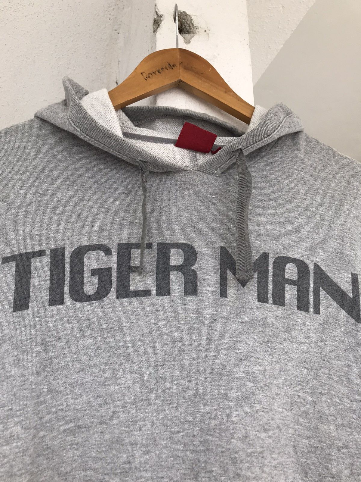 Onitsuka Tiger Vintage Onitsuka tiger Tiger Man Hoodie Size US M / EU 48-50 / 2 - 8 Thumbnail