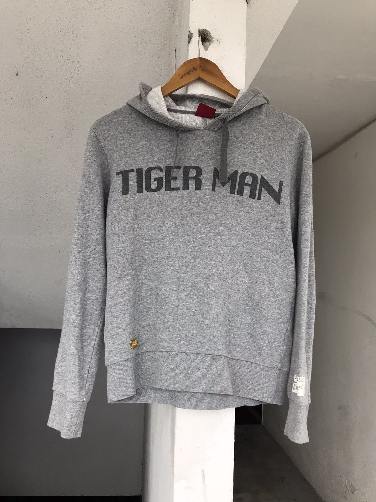 Onitsuka Tiger Vintage Onitsuka tiger Tiger Man Hoodie Size US M / EU 48-50 / 2 - 6 Thumbnail