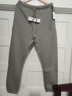 Fear Fear of God Essentials Sweatpants Cement Size XLarge, DS BRAND NEW -  SoleSeattle