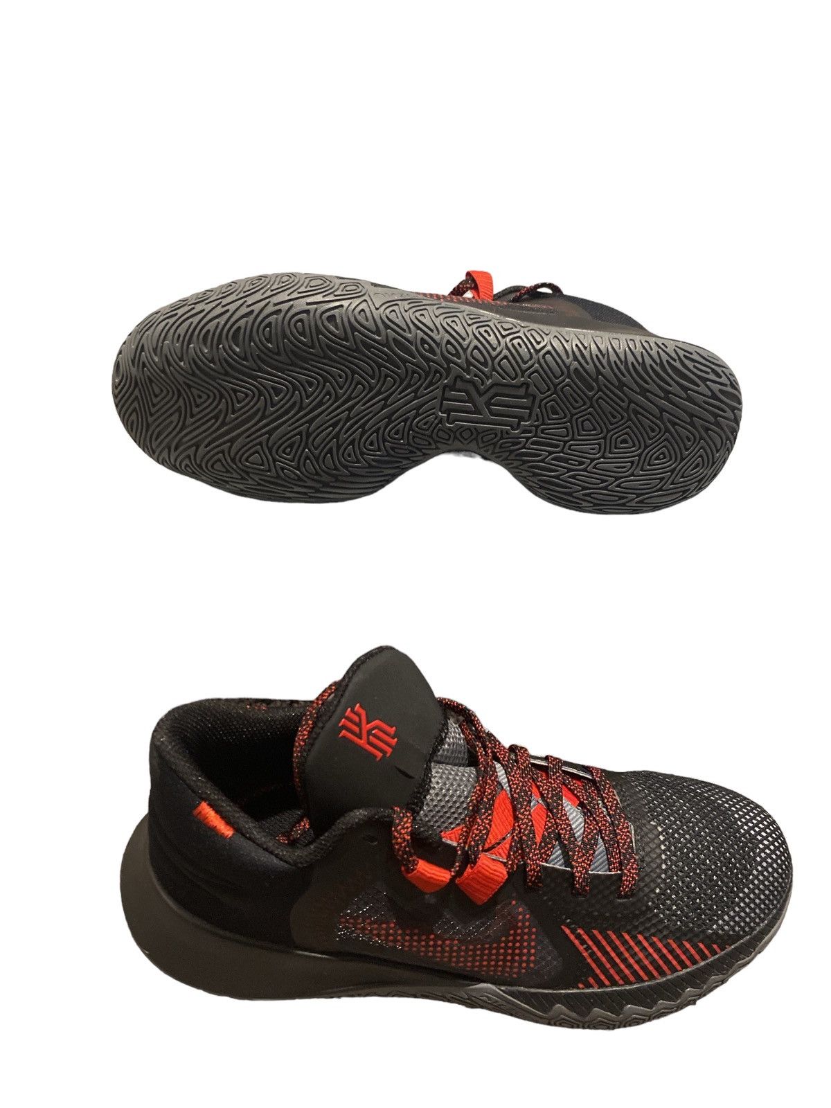 Nike Kyrie flytrap V