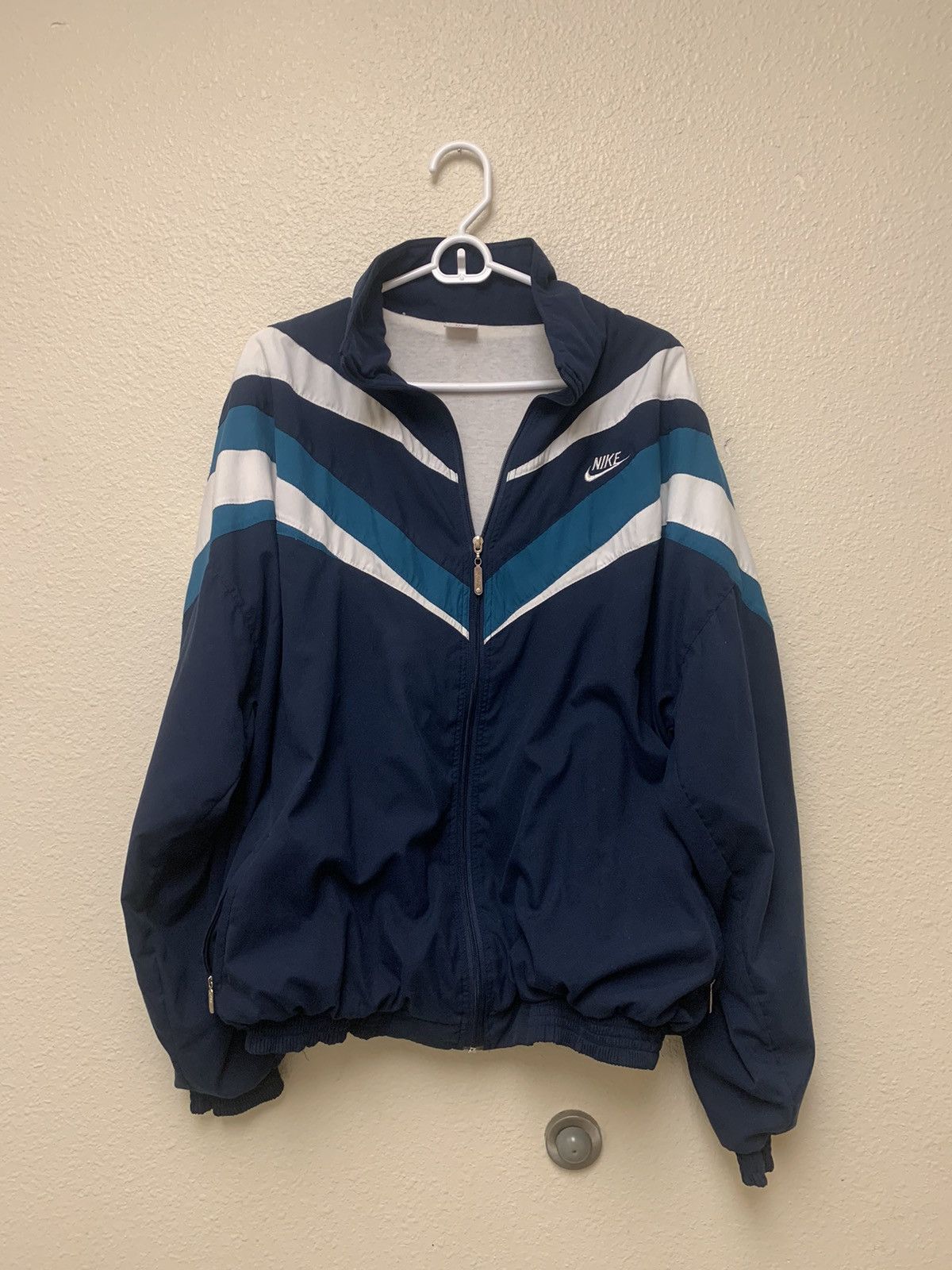 1980s nike windbreaker hotsell