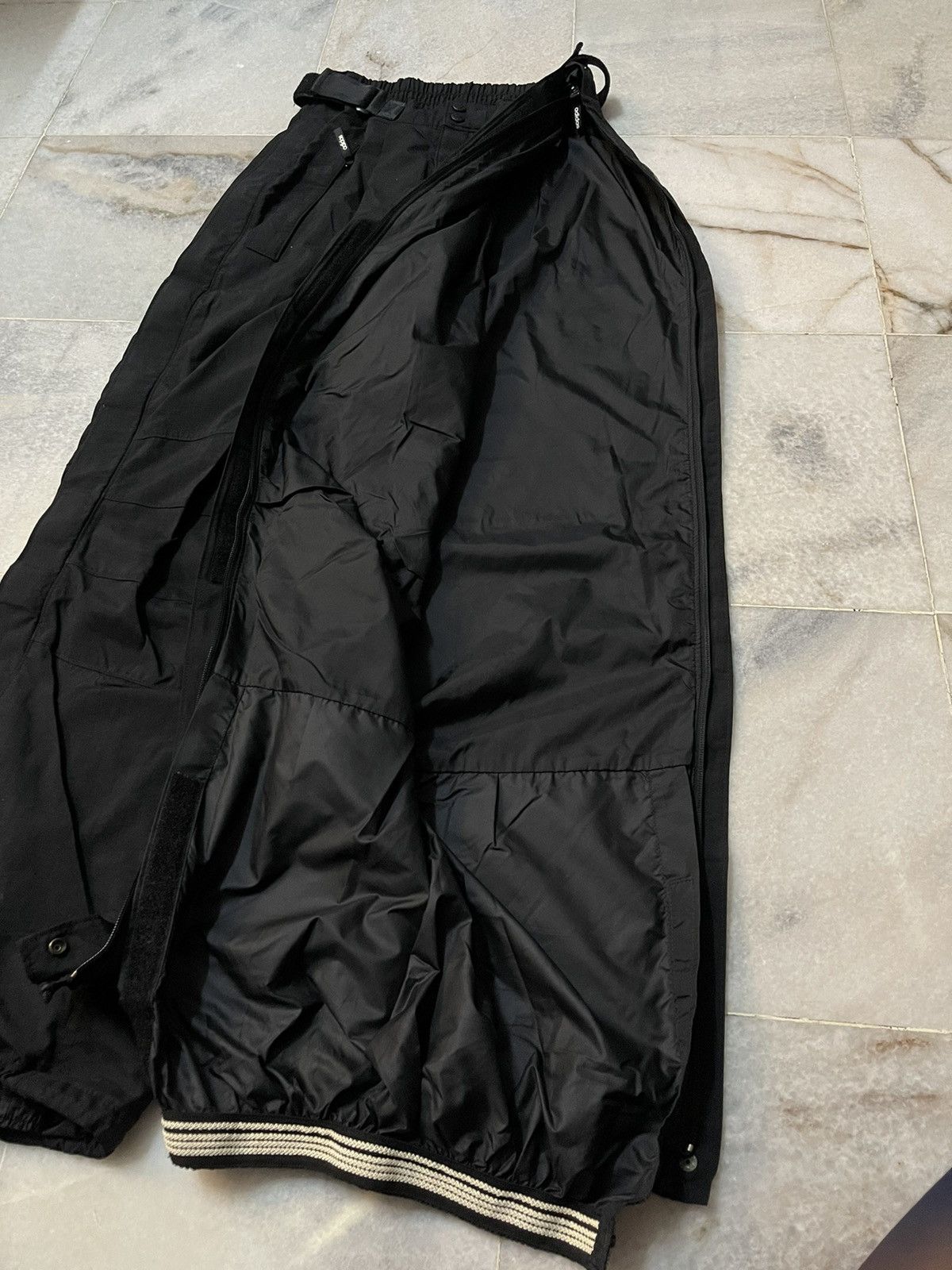 Adidas × Vintage Vintage Adidas Adventure Side Zip Pants Size US 34 / EU 50 - 4 Thumbnail