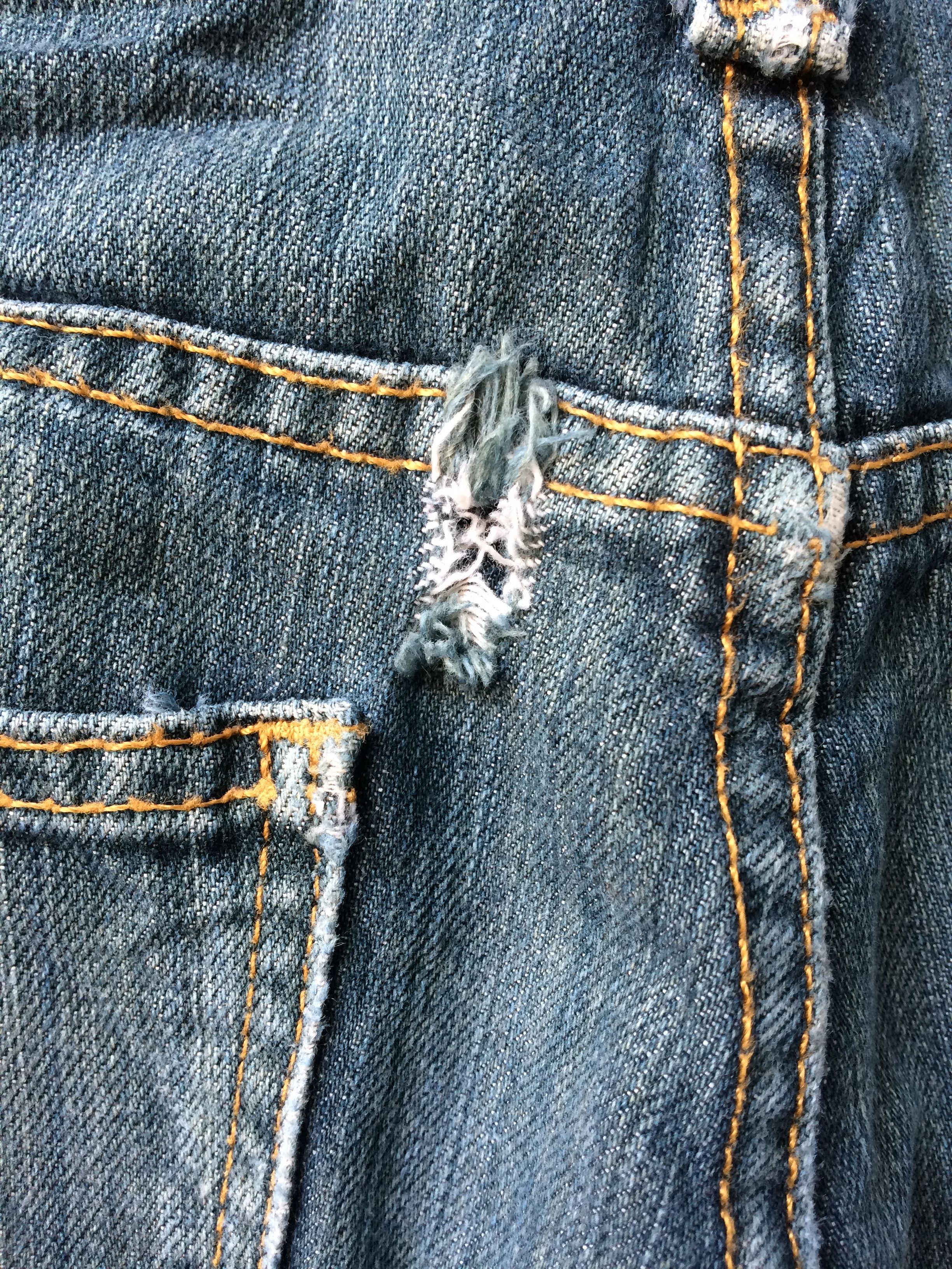 Levi's Vintage Distressed Levis 521 Jeans #B-862 Size 32" / US 10 / IT 46 - 11 Thumbnail