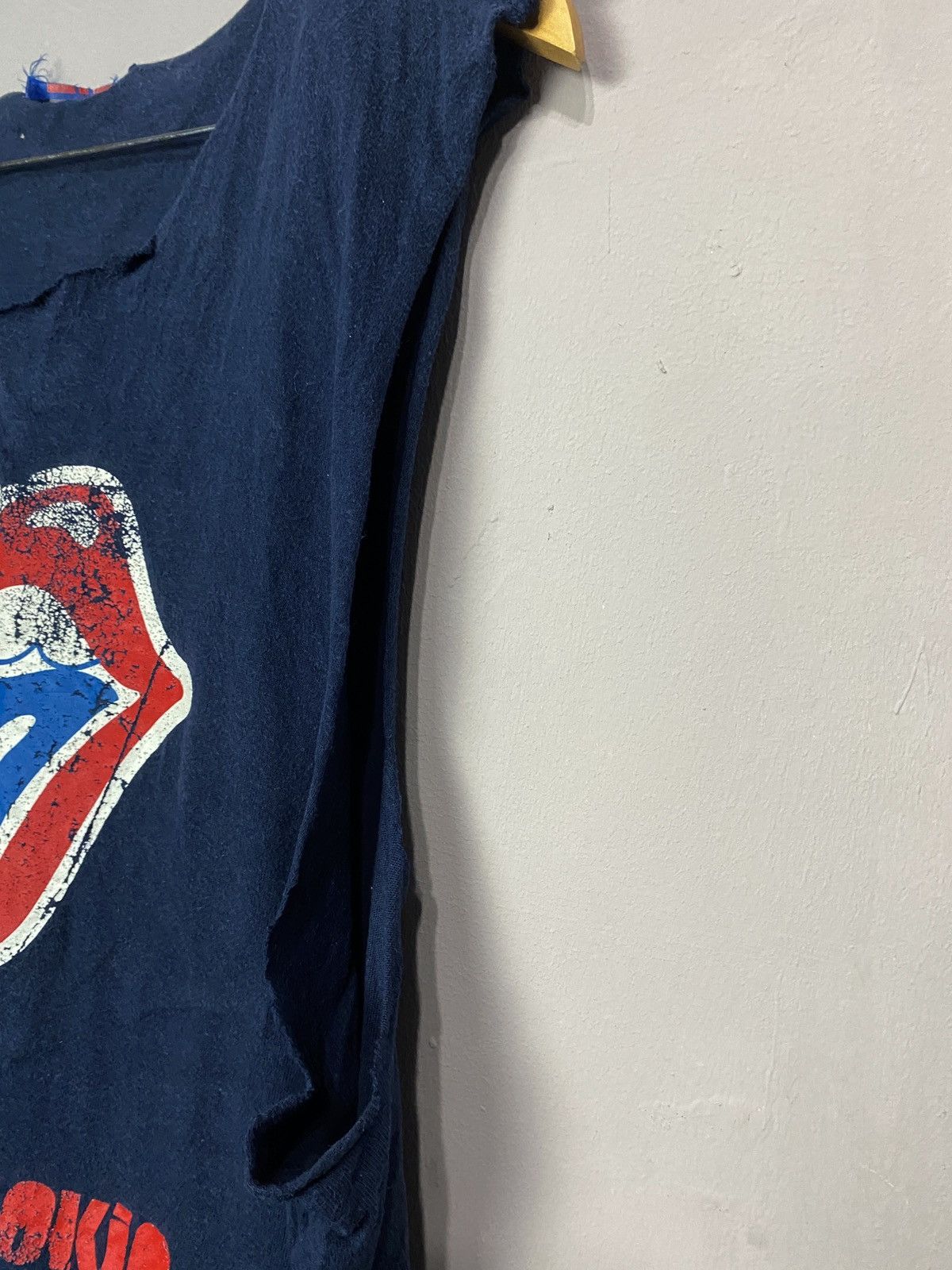 💥SALE💥Vintage The Rolling Stone Hincha De Tokio LA 12