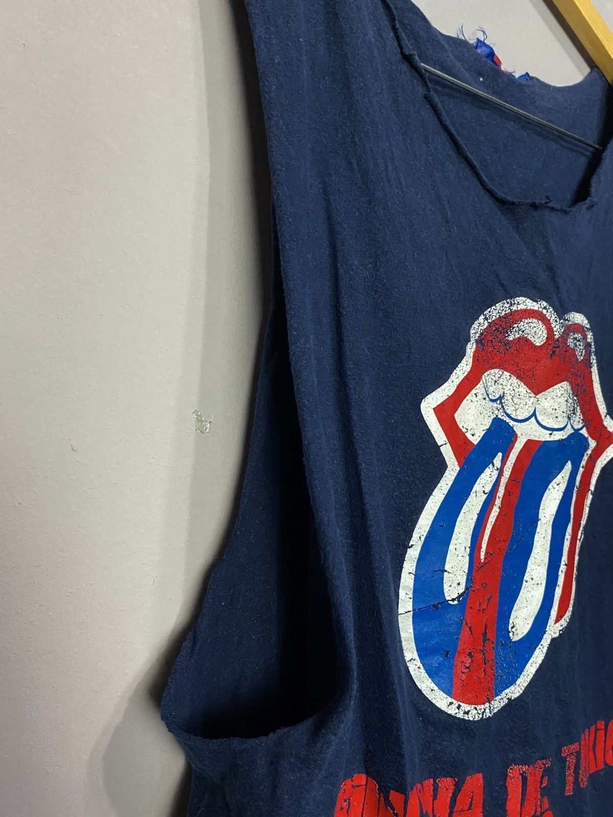 💥SALE💥Vintage The Rolling Stone Hincha De Tokio LA 12