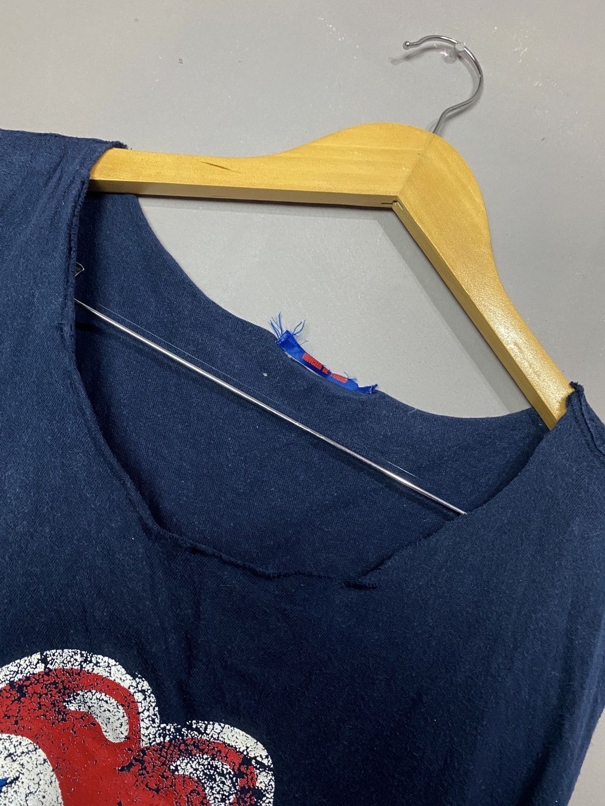 💥SALE💥Vintage The Rolling Stone Hincha De Tokio LA 12