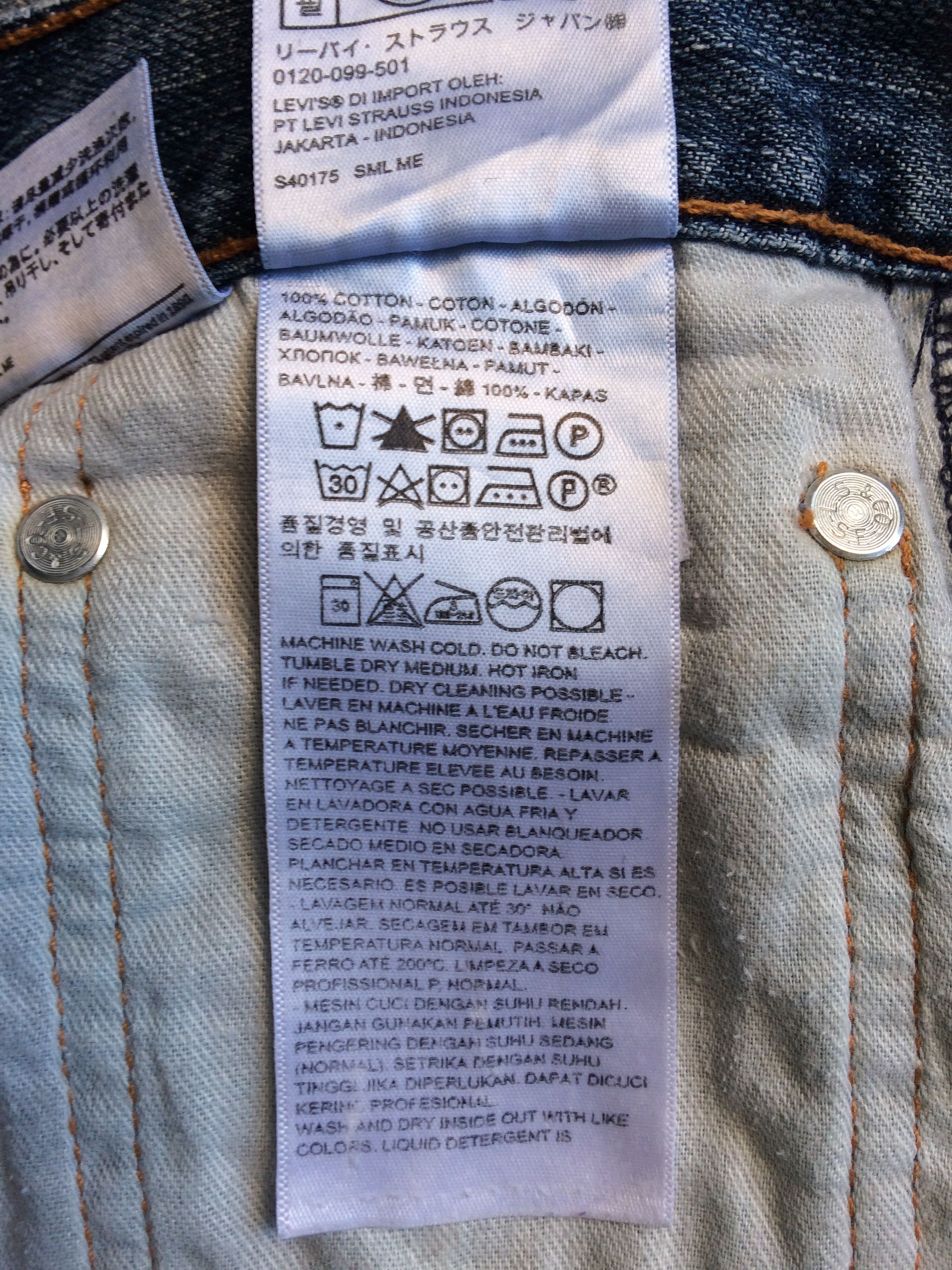 Levi's Vintage Distressed Levis 559 Ripped Jeans #B-698 Size US 33 - 11 Thumbnail