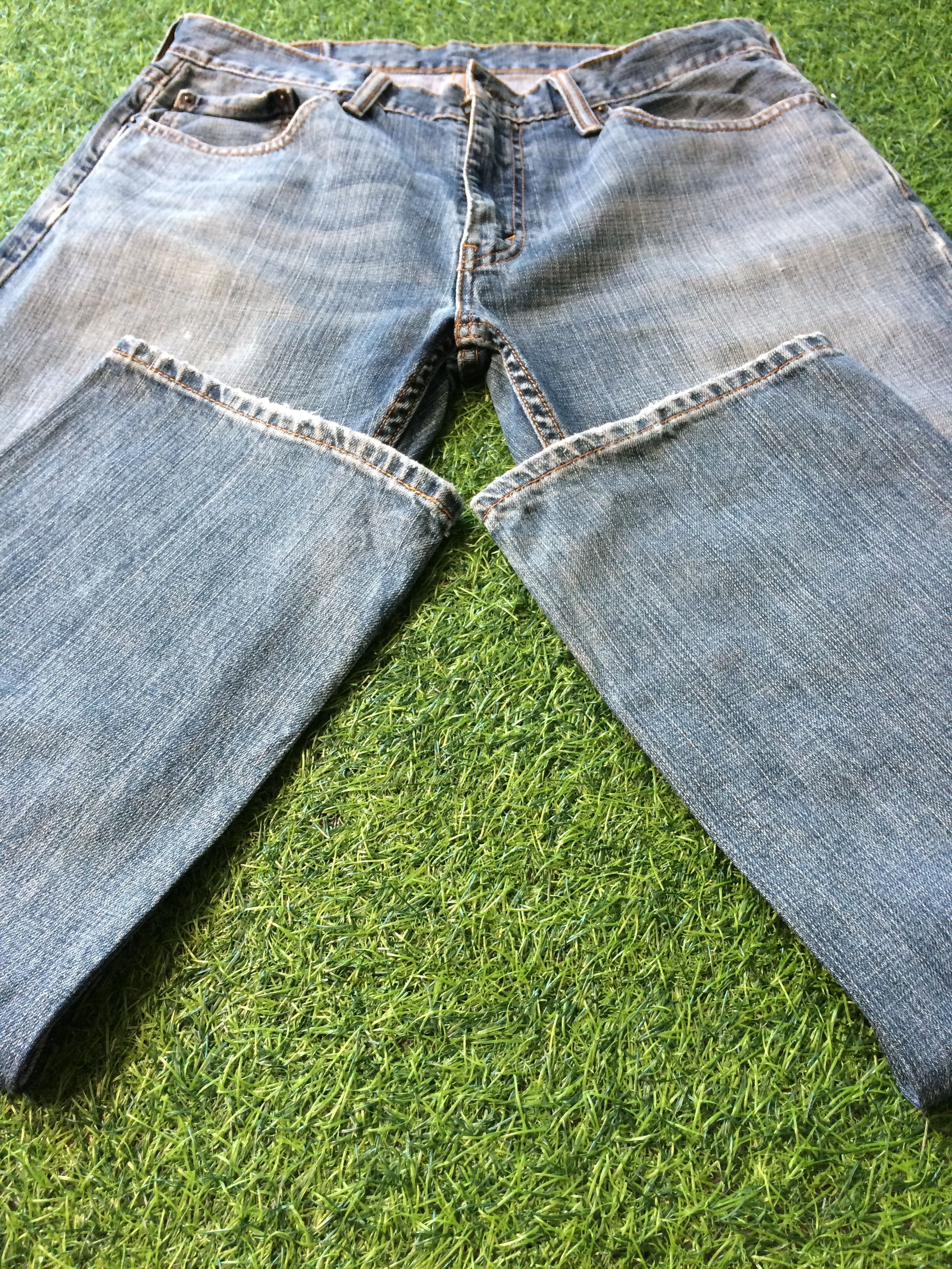 Levi's Vintage Distressed Levis 559 Ripped Jeans #B-698 Size US 33 - 7 Thumbnail