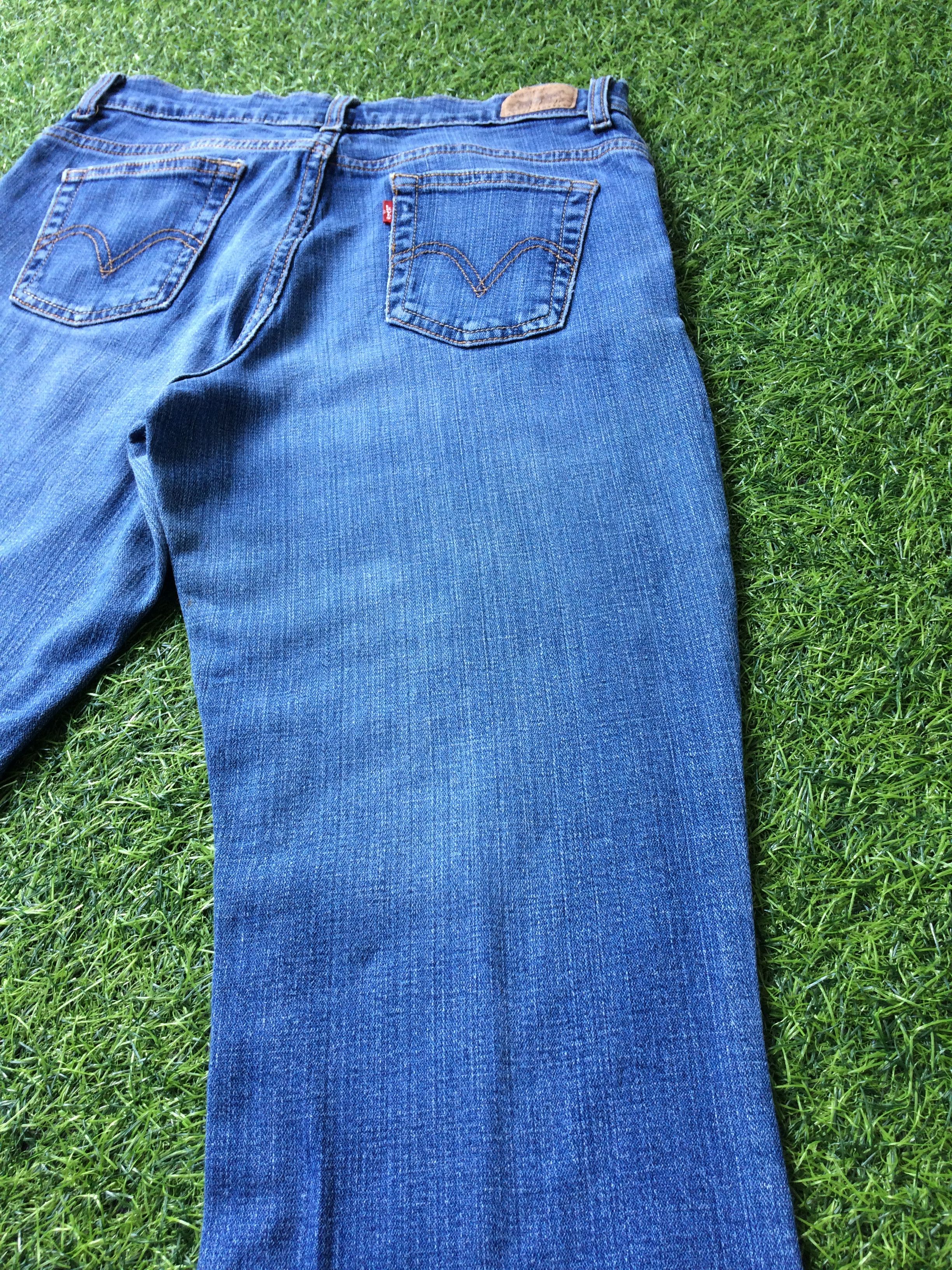 Levi's Vintage Distressed Levis 550 Relaxed Bootcut Jeans #B-523 Size 28" / US 6 / IT 42 - 5 Thumbnail