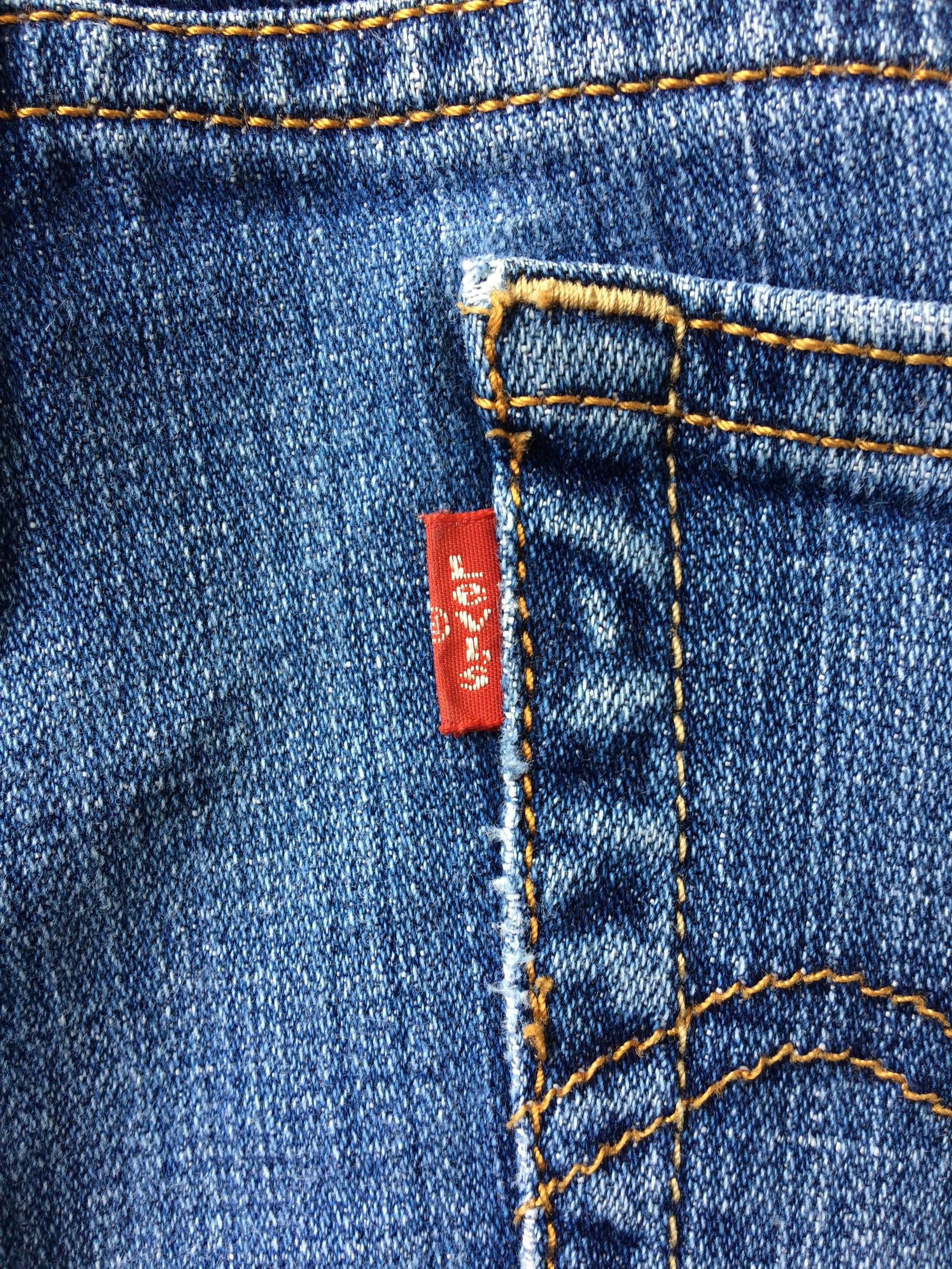Levi's Vintage Distressed Levis 550 Relaxed Bootcut Jeans #B-523 Size 28" / US 6 / IT 42 - 9 Thumbnail