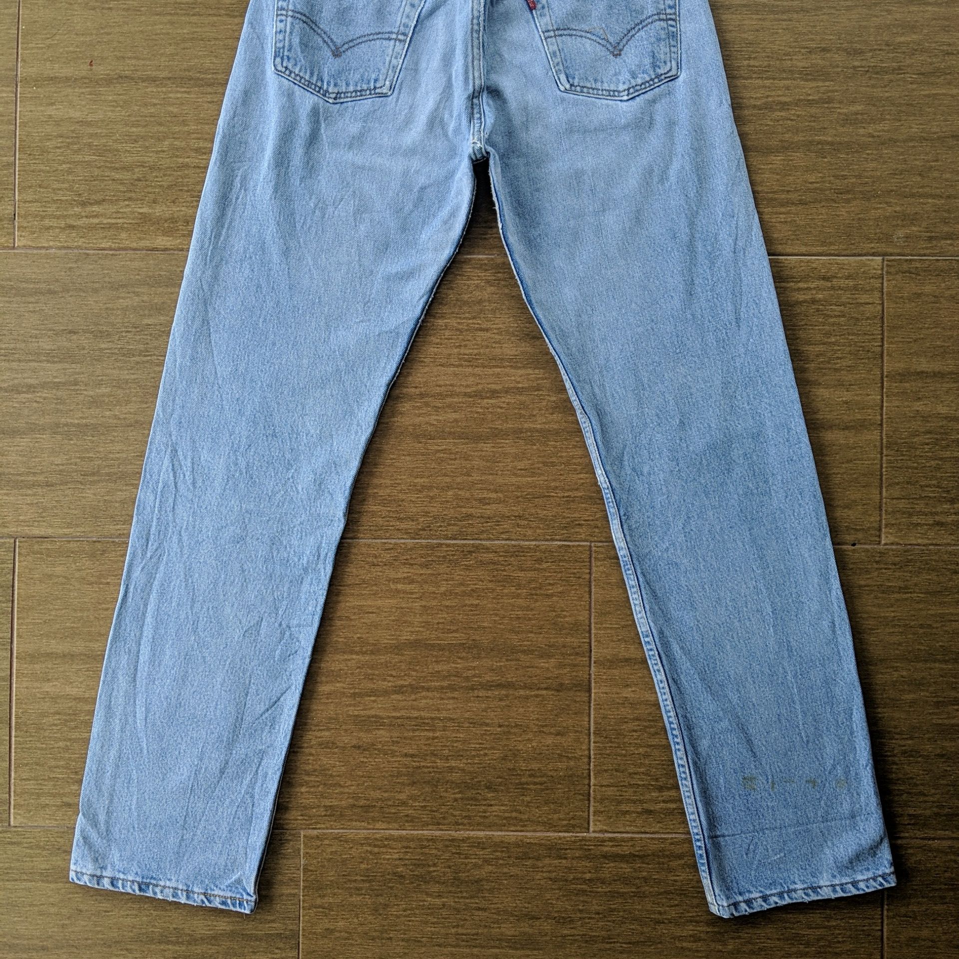 Levi's W29 🔥Vintage Levi's 501 Light Wash Denim Jeans Pants Size US 29 - 11 Thumbnail
