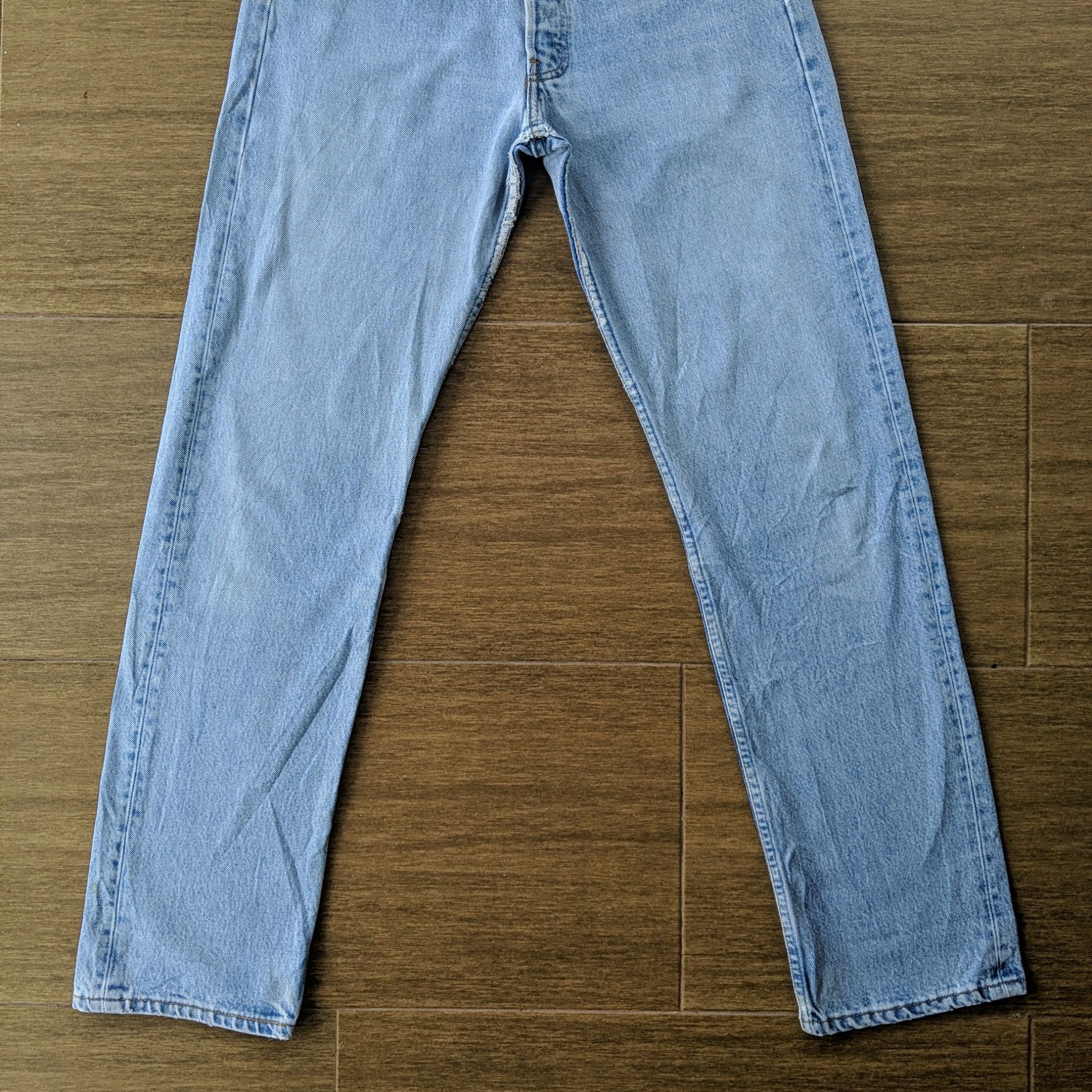 Levi's W29 🔥Vintage Levi's 501 Light Wash Denim Jeans Pants Size US 29 - 5 Thumbnail