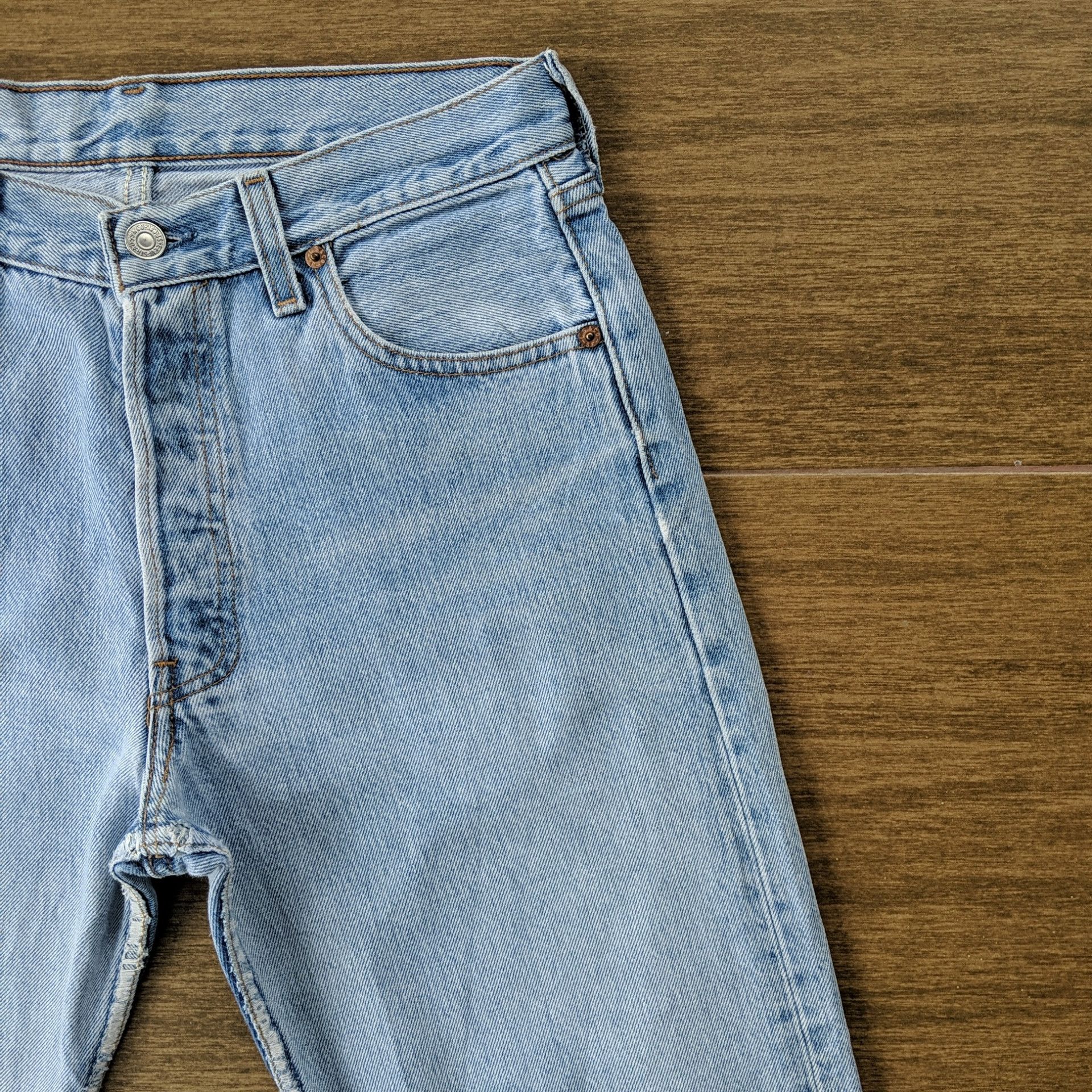 Levi's W29 🔥Vintage Levi's 501 Light Wash Denim Jeans Pants Size US 29 - 4 Thumbnail