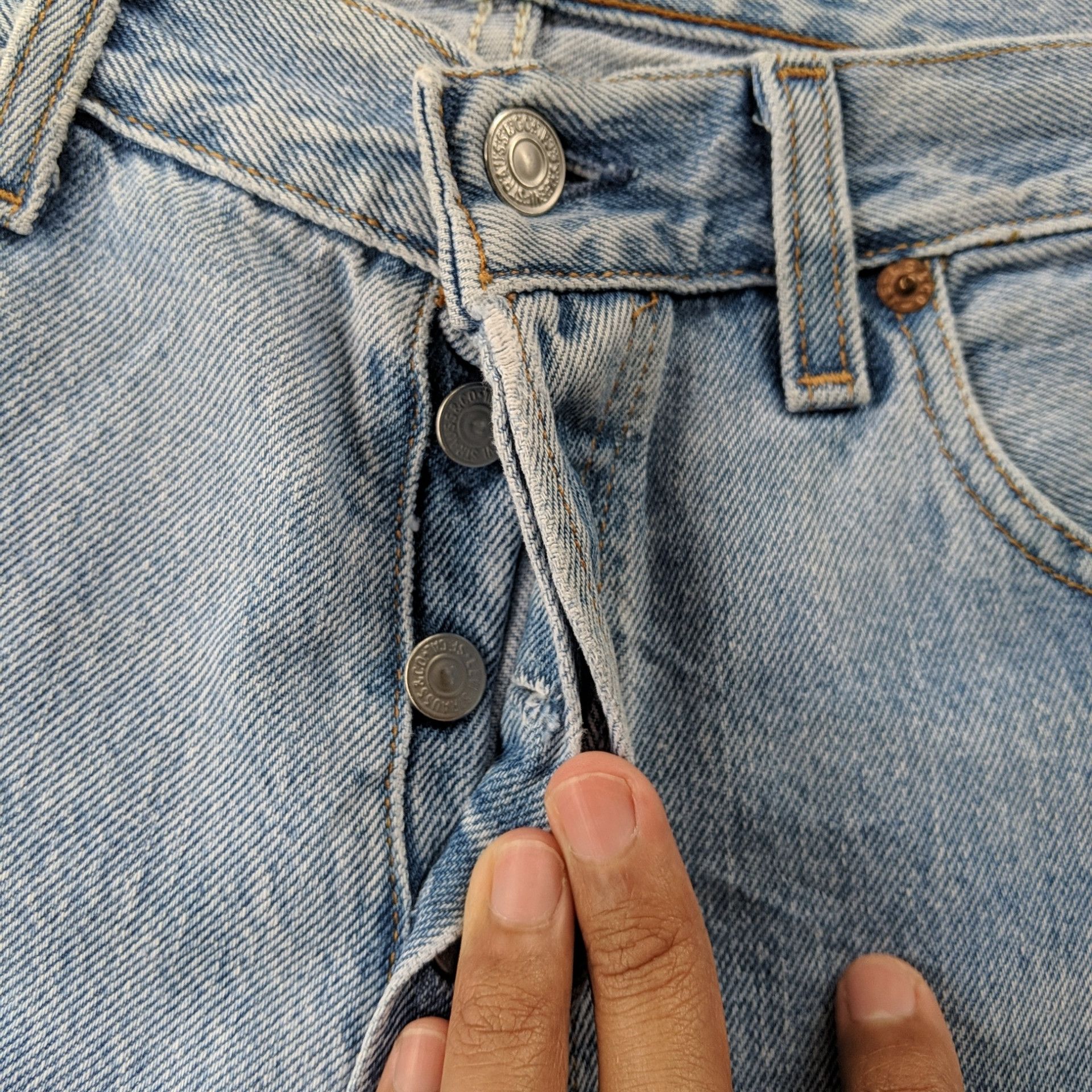 Levi's W29 🔥Vintage Levi's 501 Light Wash Denim Jeans Pants Size US 29 - 6 Thumbnail
