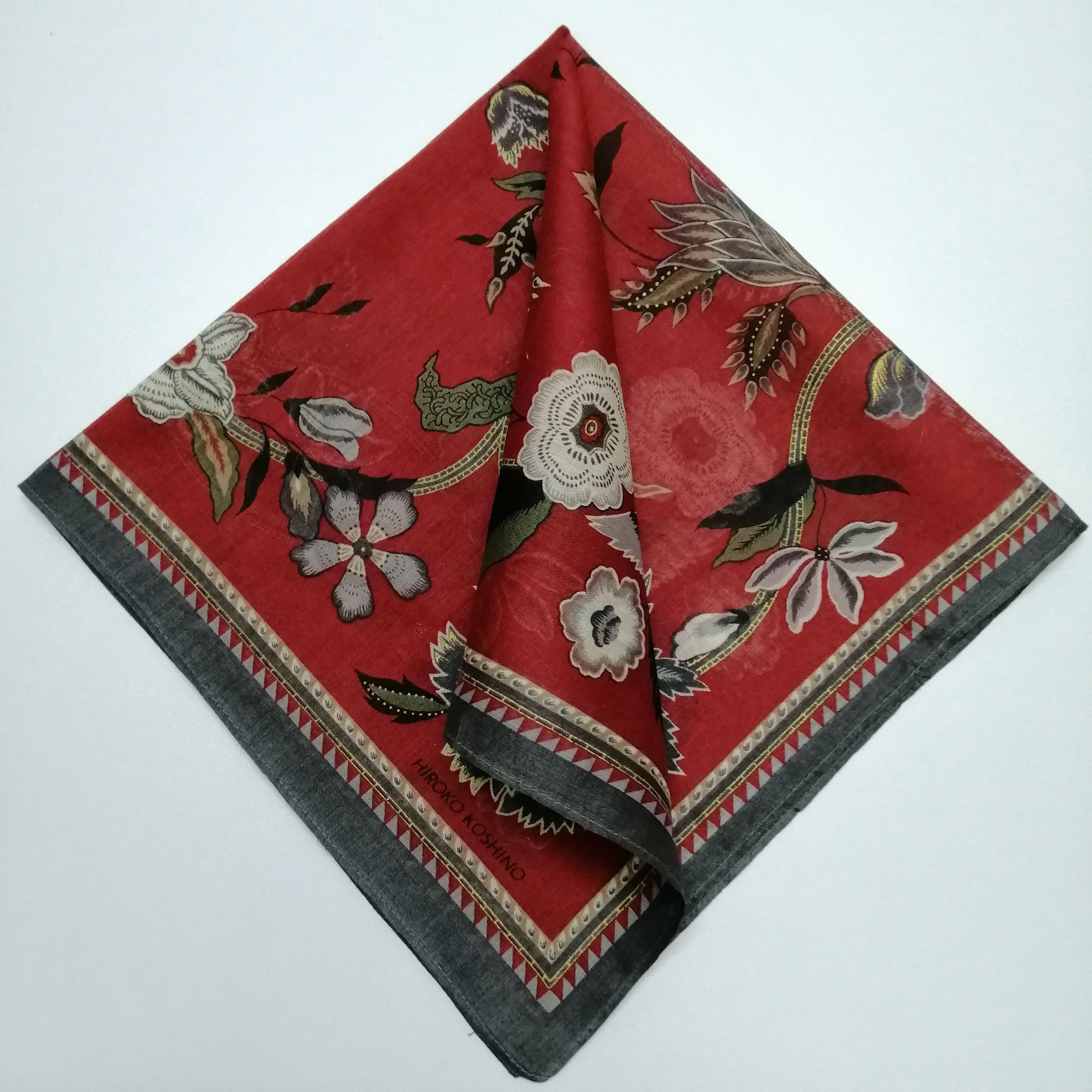 Hiroko Koshino Homme Hiroko Koshino Handkerchief/Neckerchief/Bandana-KD1264 Size ONE SIZE - 1 Thumbnail