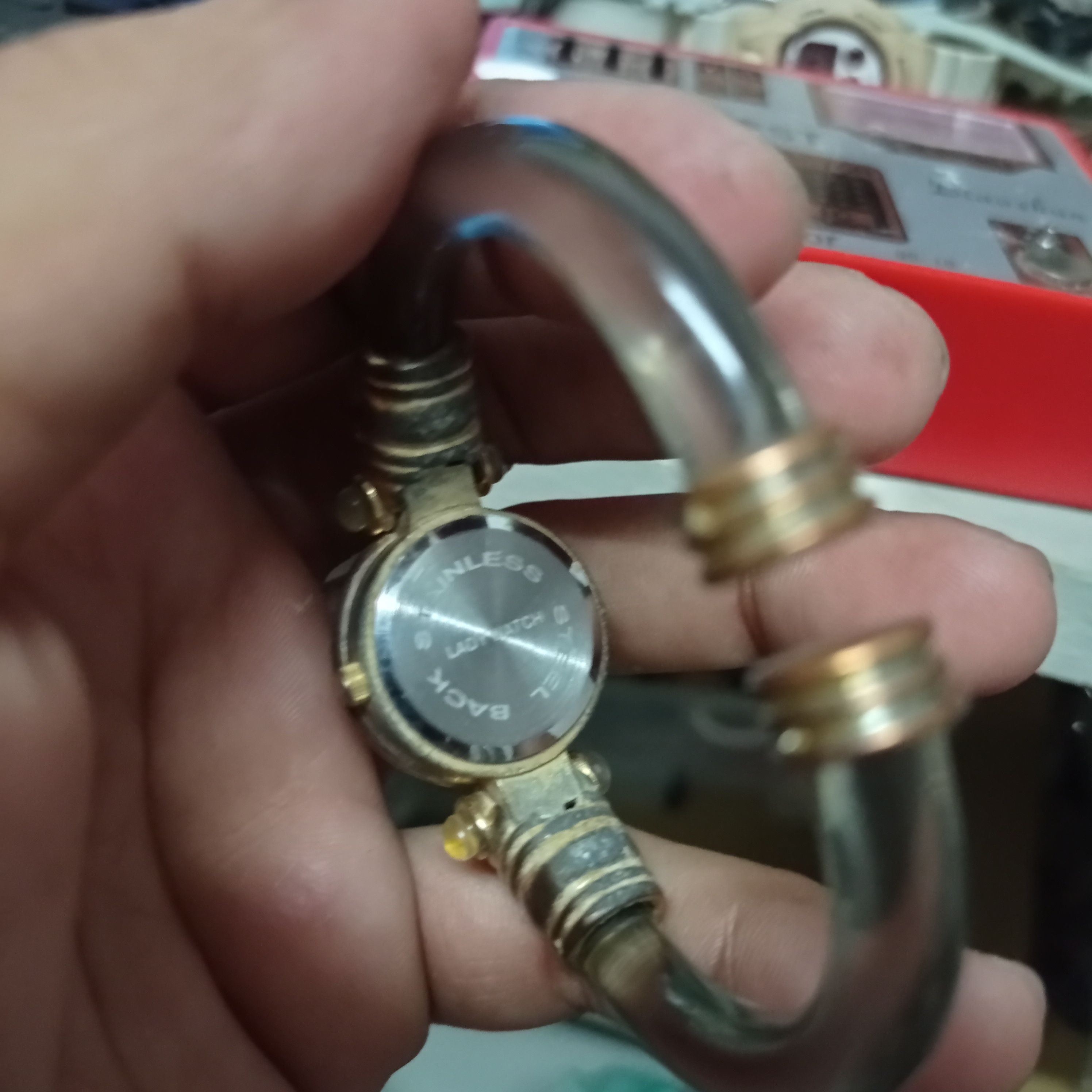Japanese Brand Classic ART (VENETIAE) Ladies Watch (Japan Designer) Size ONE SIZE - 13 Thumbnail