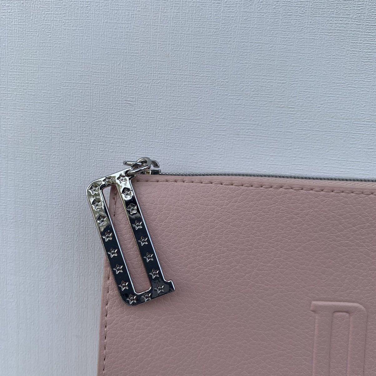 Dior Dior Pouch Bag Zipper Cluth vegan leather Size ONE SIZE - 2 Thumbnail