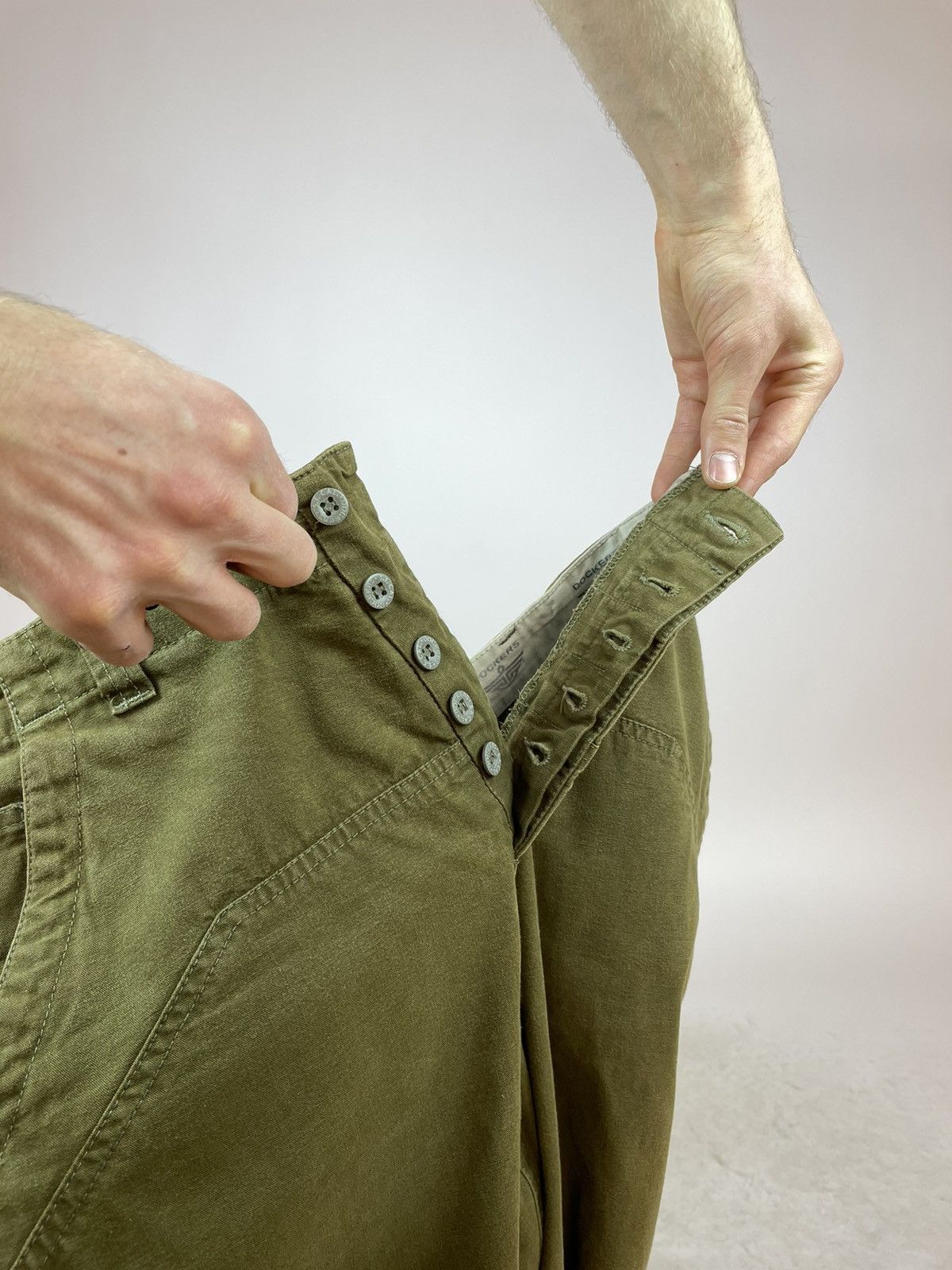 Dockers DOCKERS Khakis Vintage Green Wide legs pants size W34 L36 Size US 34 / EU 50 - 15 Thumbnail