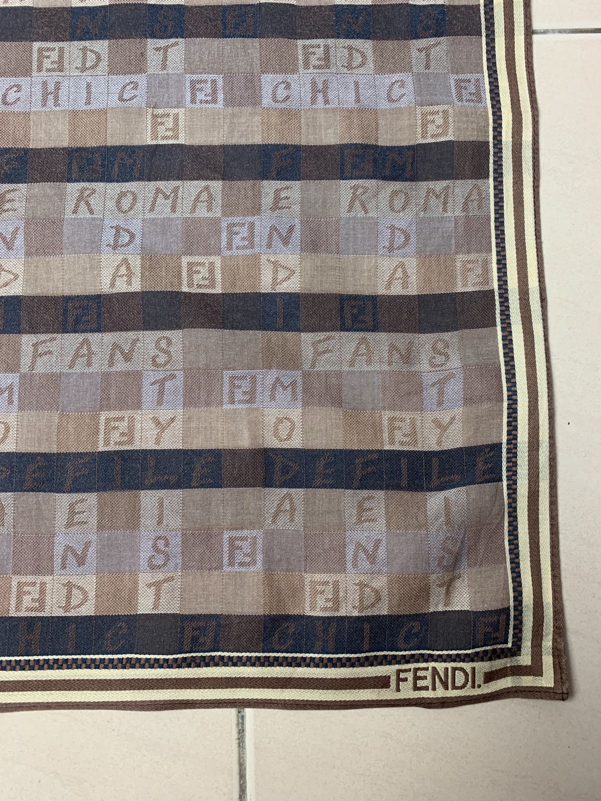 Vintage Fendi Handkerchief Pocketsquares Size ONE SIZE - 3 Thumbnail