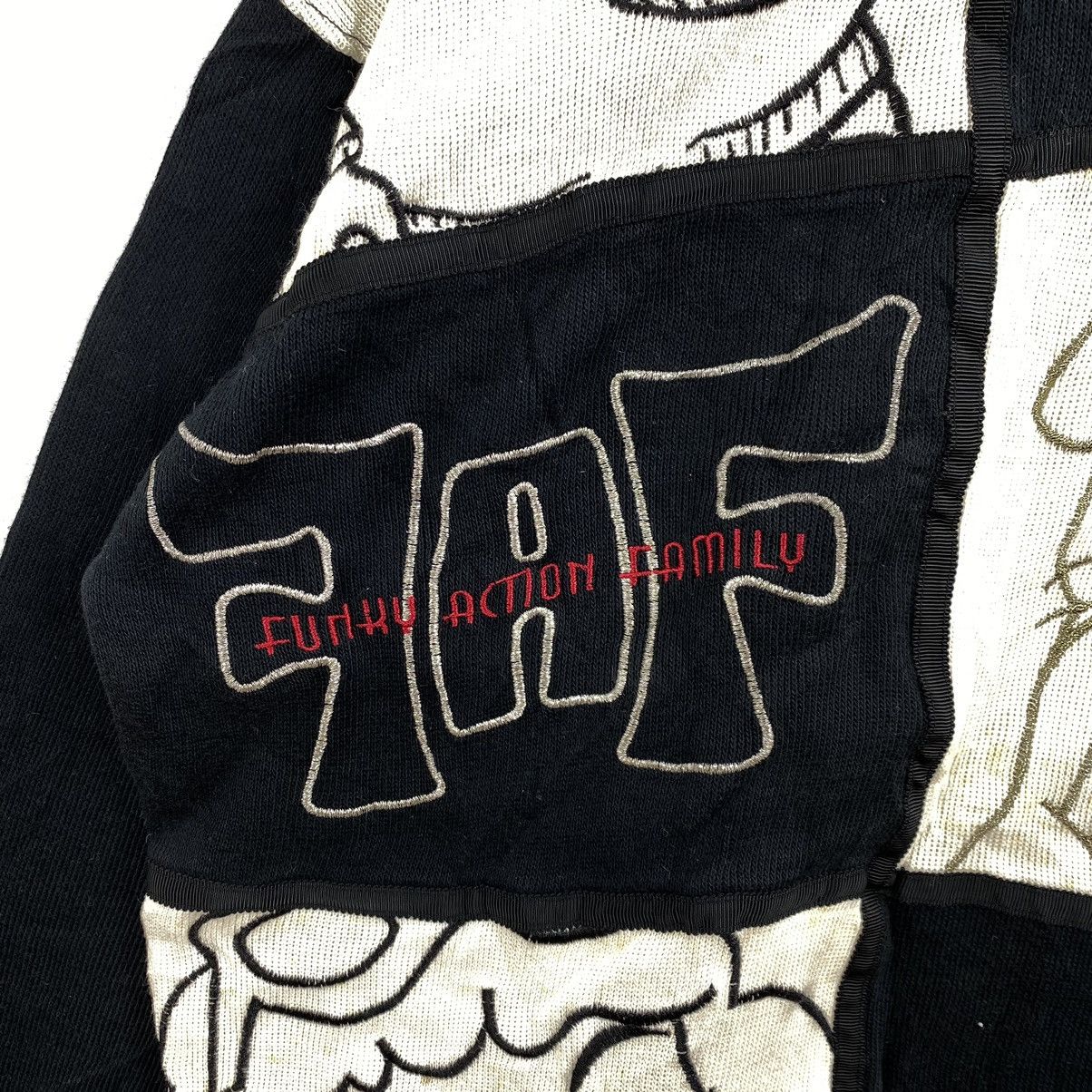 Japanese Brand × Majestic MAJESTIC Japan Brand Funky Action Family Embroidered Design Size US XL / EU 56 / 4 - 5 Thumbnail