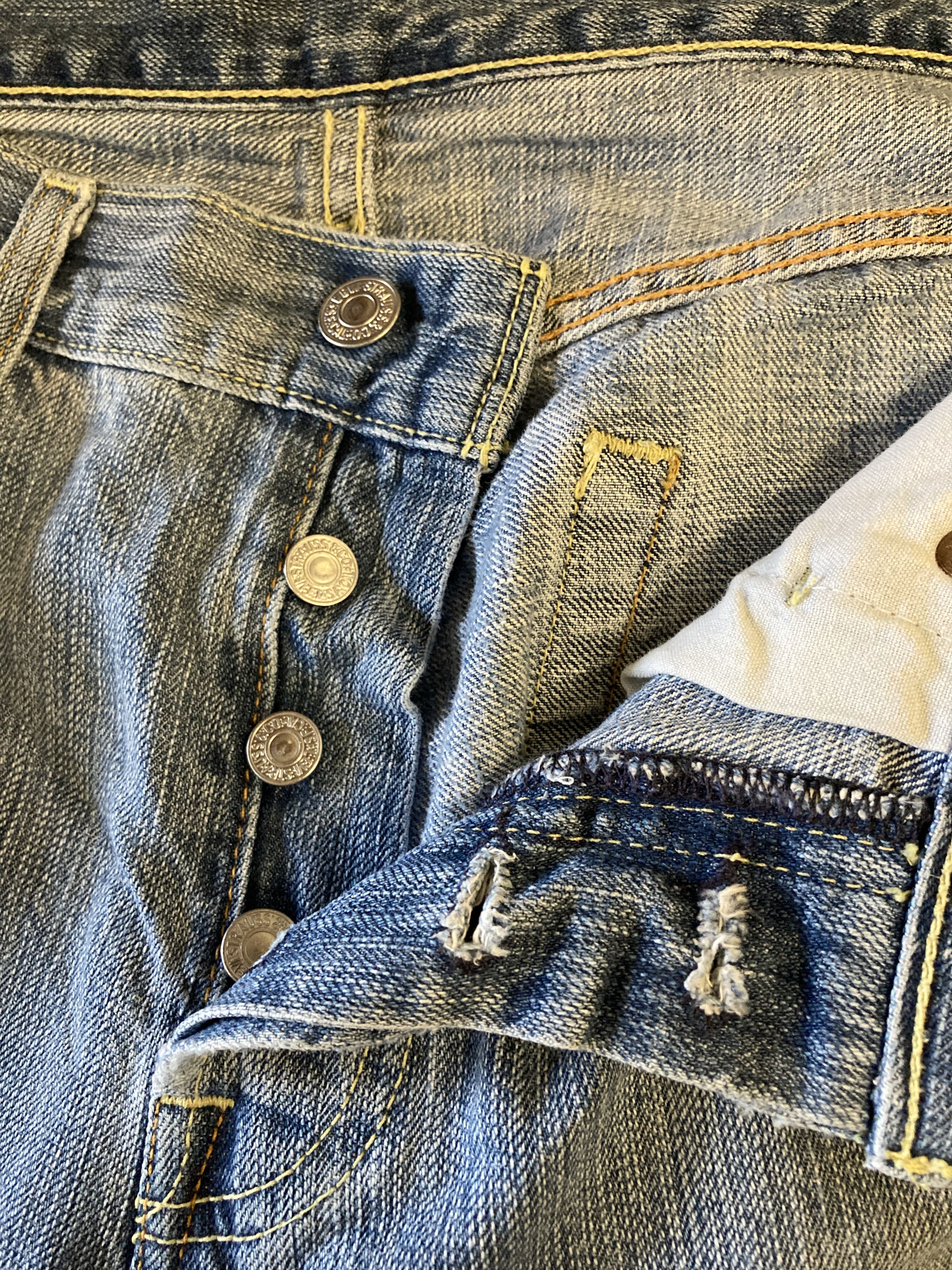 Levi's Vintage Clothing Levi's 501Distressed Selvage Denim Capital E Made in USA Size US 31 - 4 Thumbnail