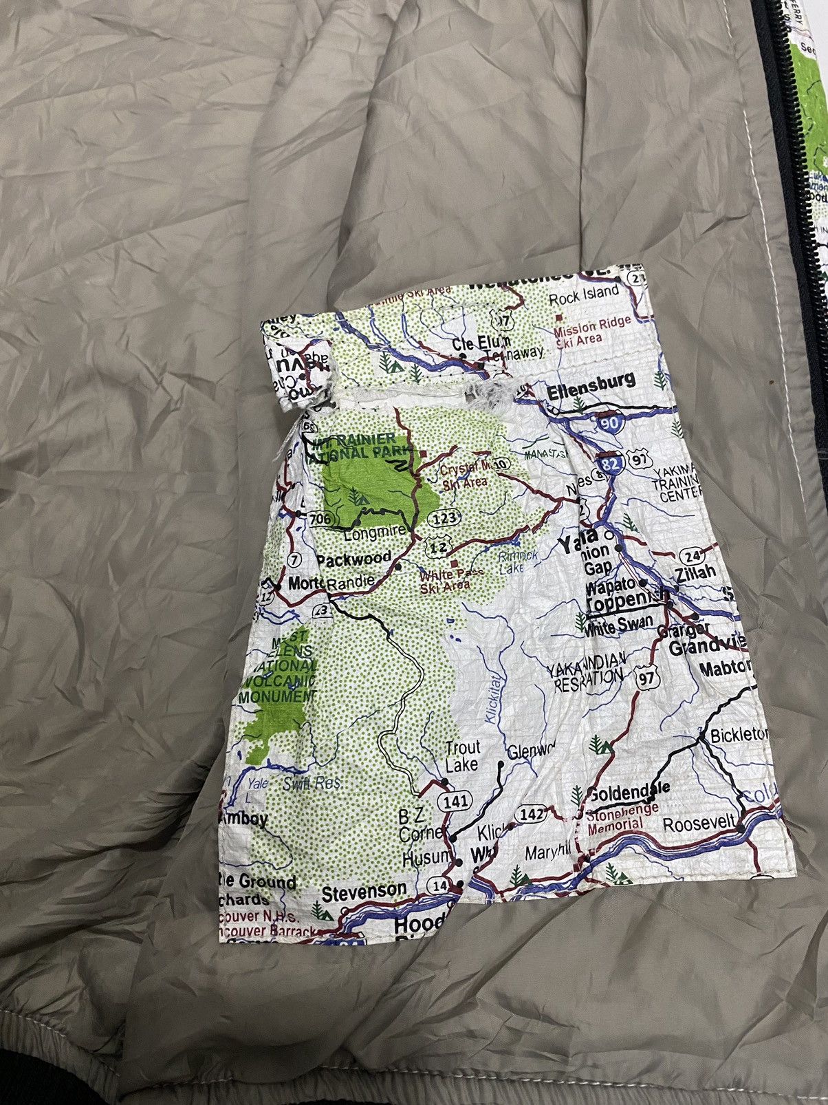 Manastash MANATASH 🇯🇵 PAPER MAP PATTERN BLOUSON JACKET UNZIPPED Size US S / EU 44-46 / 1 - 18 Thumbnail