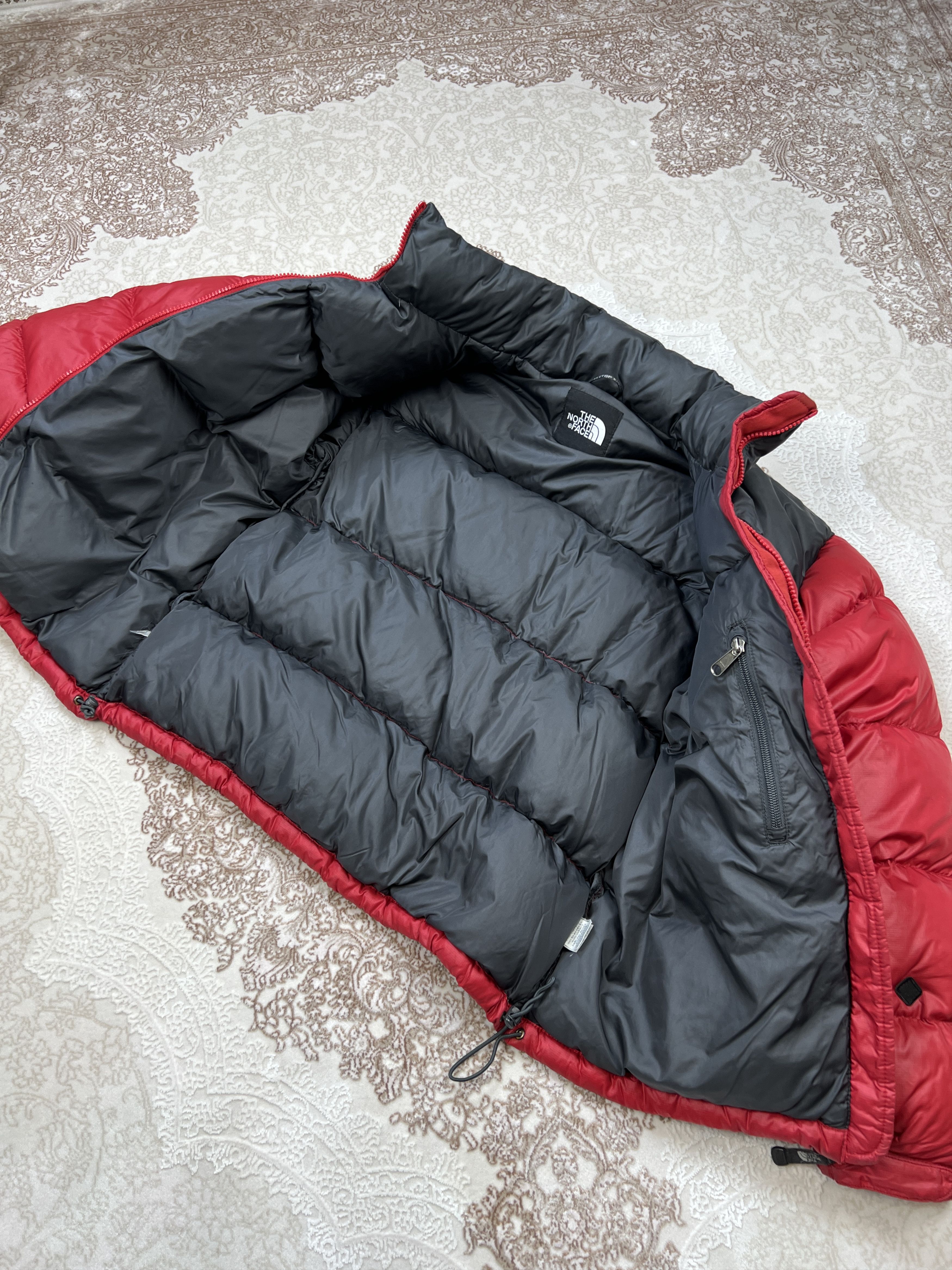 The North Face × Vintage Y2K North Face Nuptse Japan Size 90 Puffer Jacket Black Red Size US S / EU 44-46 / 1 - 4 Thumbnail