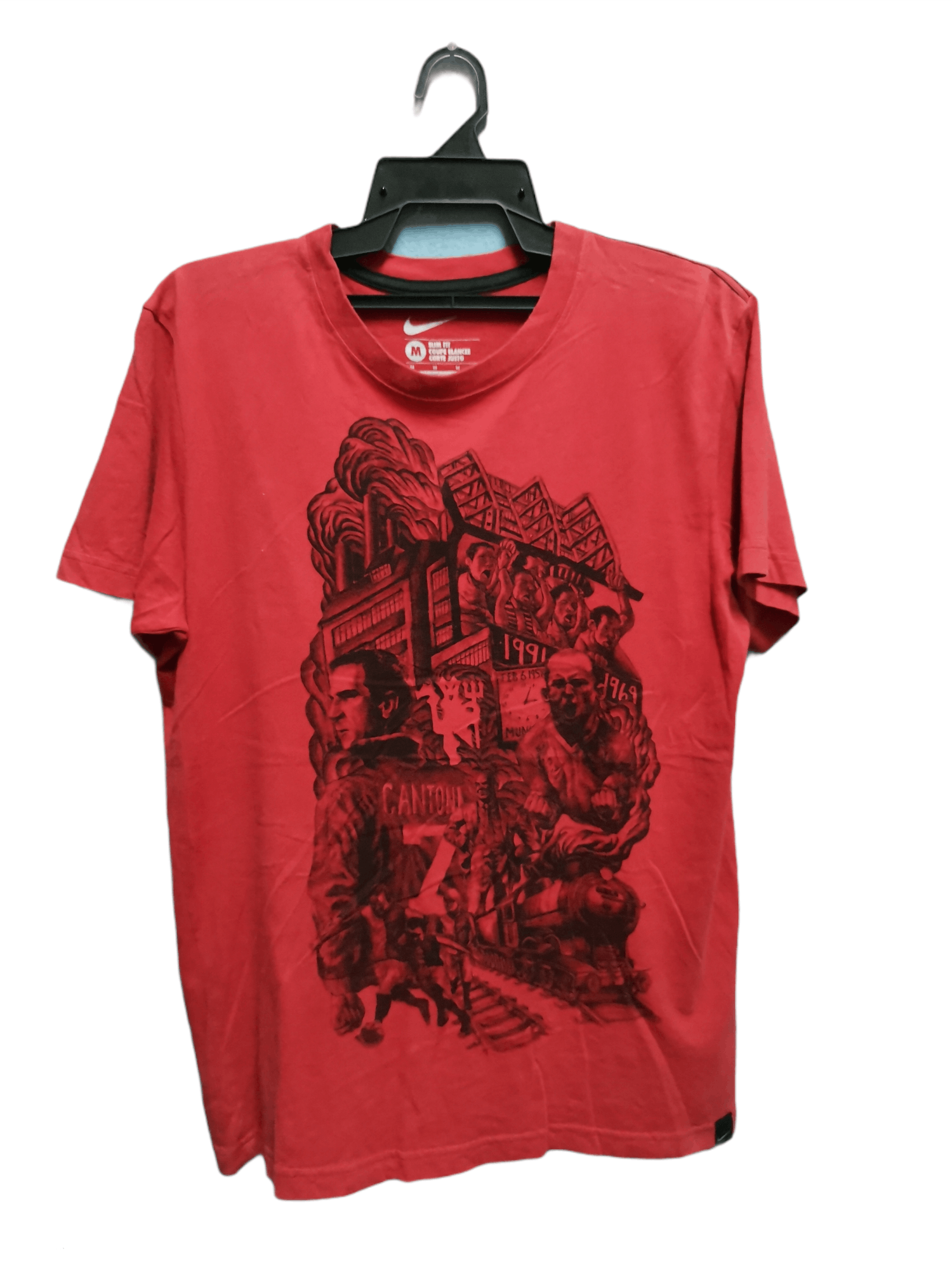 Nike Nike Tshirt x Manchester United Size US M / EU 48-50 / 2 - 1 Thumbnail