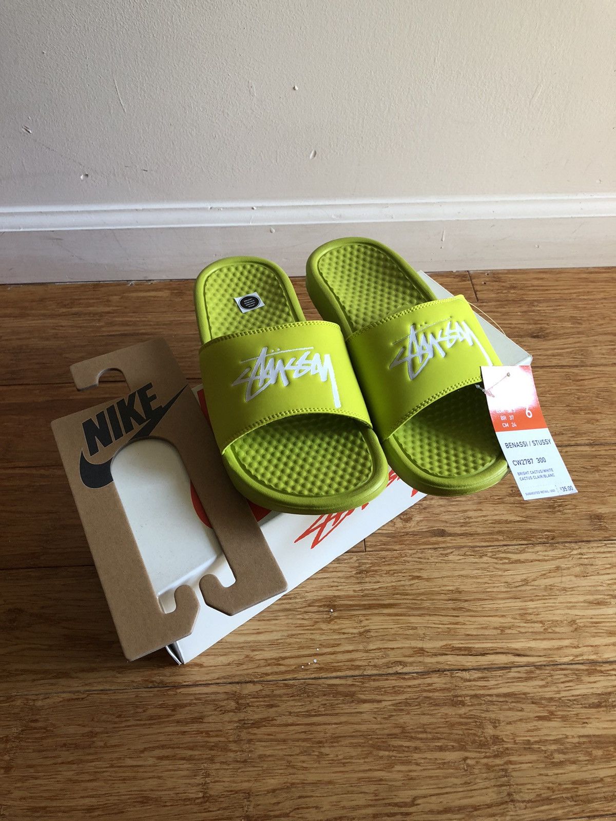 Nike × Stussy US 6 Stussy BESASSI CW2787 300 slides sandals bright cactus Size US 6 / EU 39 - 1 Thumbnail