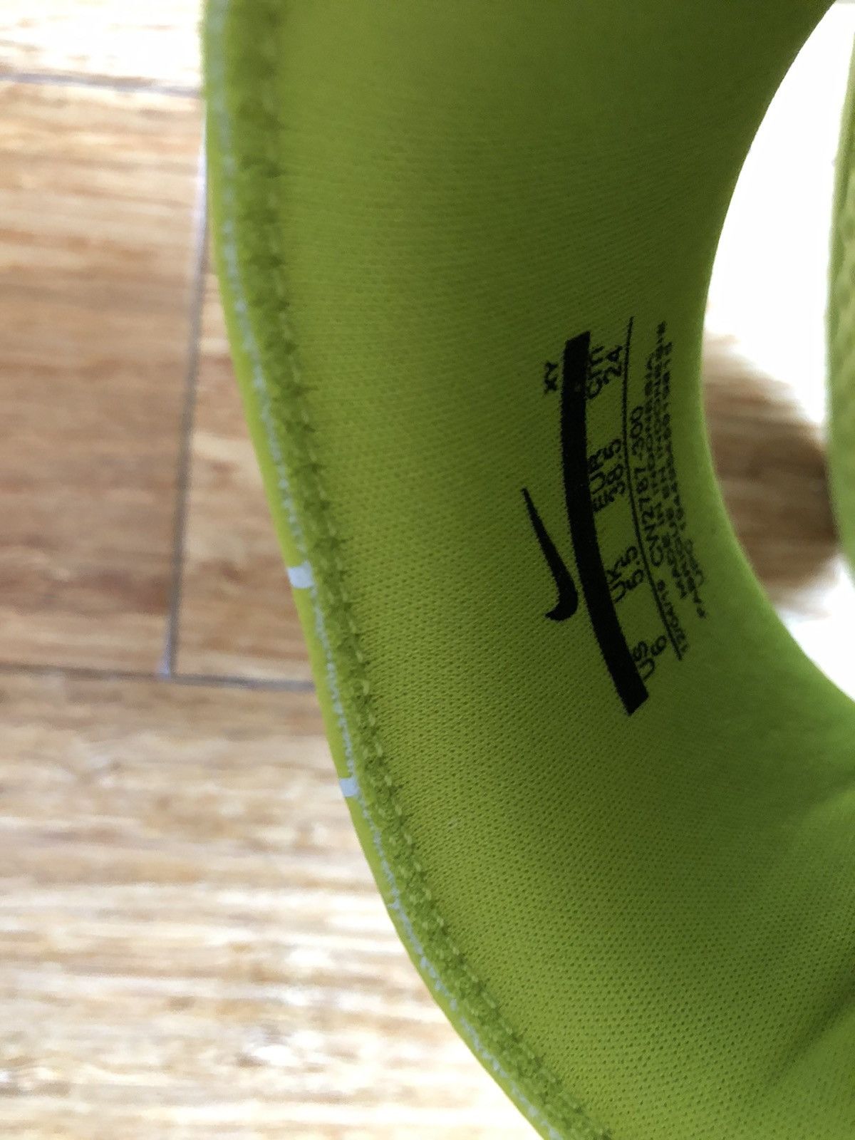Nike × Stussy US 6 Stussy BESASSI CW2787 300 slides sandals bright cactus Size US 6 / EU 39 - 5 Thumbnail
