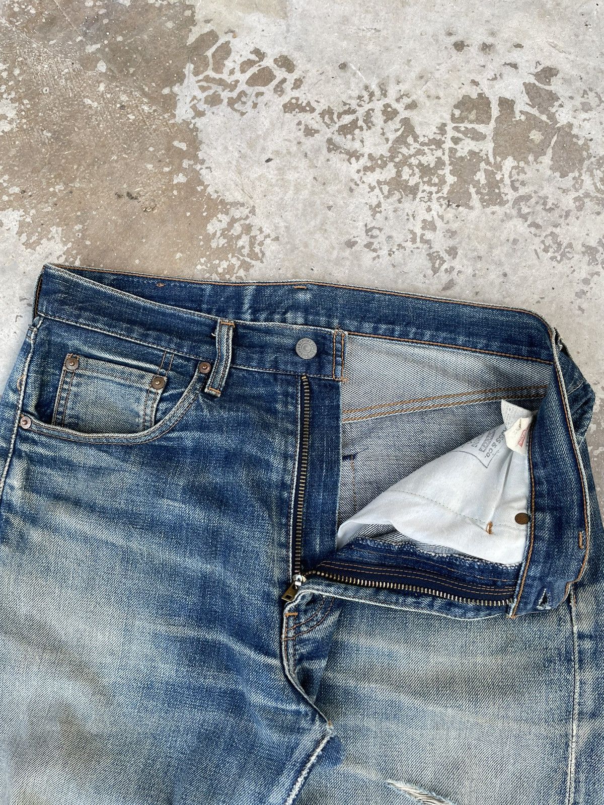 Levi's Vintage Clothing Vintage Levis 502 Big EJeans Selvedge Denim Faded Wash Size US 32 / EU 48 - 3 Thumbnail