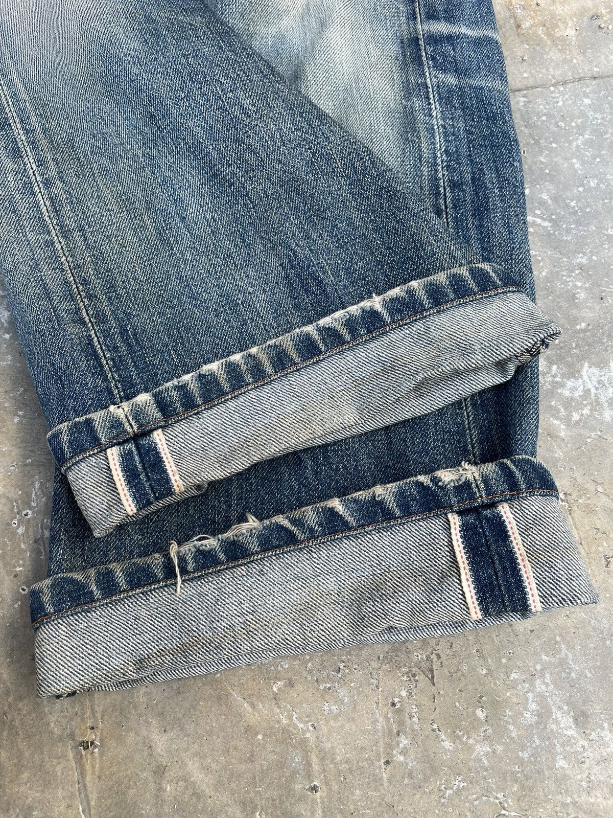 Levi's Vintage Clothing Vintage Levis 502 Big EJeans Selvedge Denim Faded Wash Size US 32 / EU 48 - 8 Thumbnail
