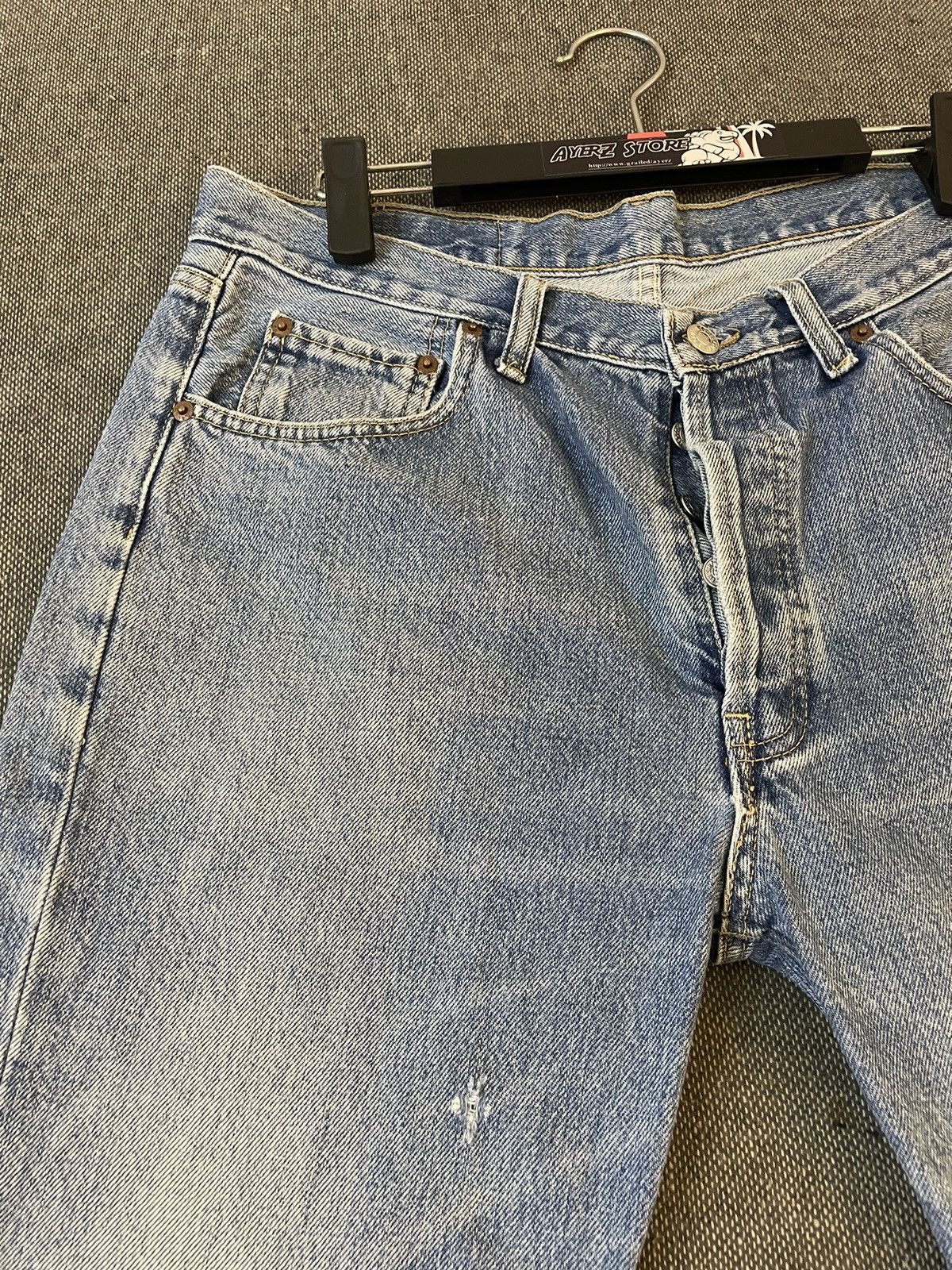 Levi's Vintage 90s Faded Distressed Levi’s 501 Jeans Size US 33 - 4 Thumbnail