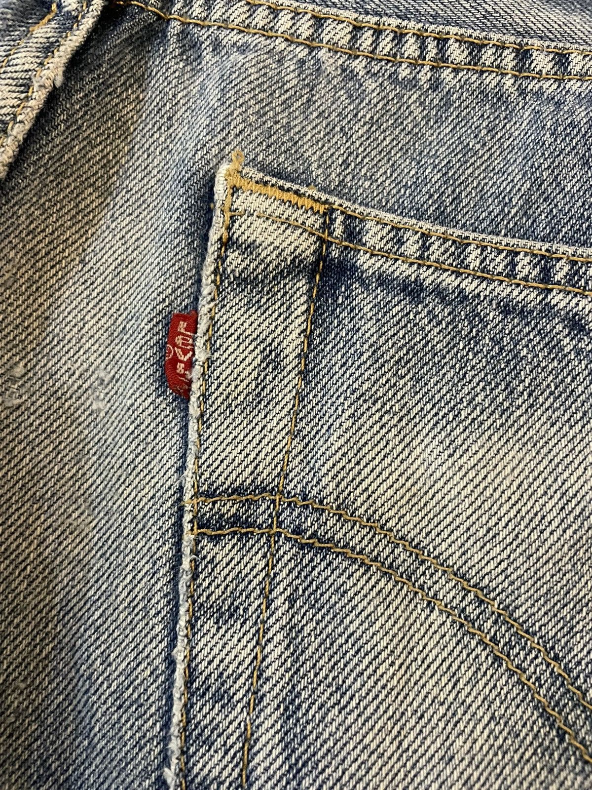 Levi's Vintage 90s Faded Distressed Levi’s 501 Jeans Size US 33 - 18 Thumbnail