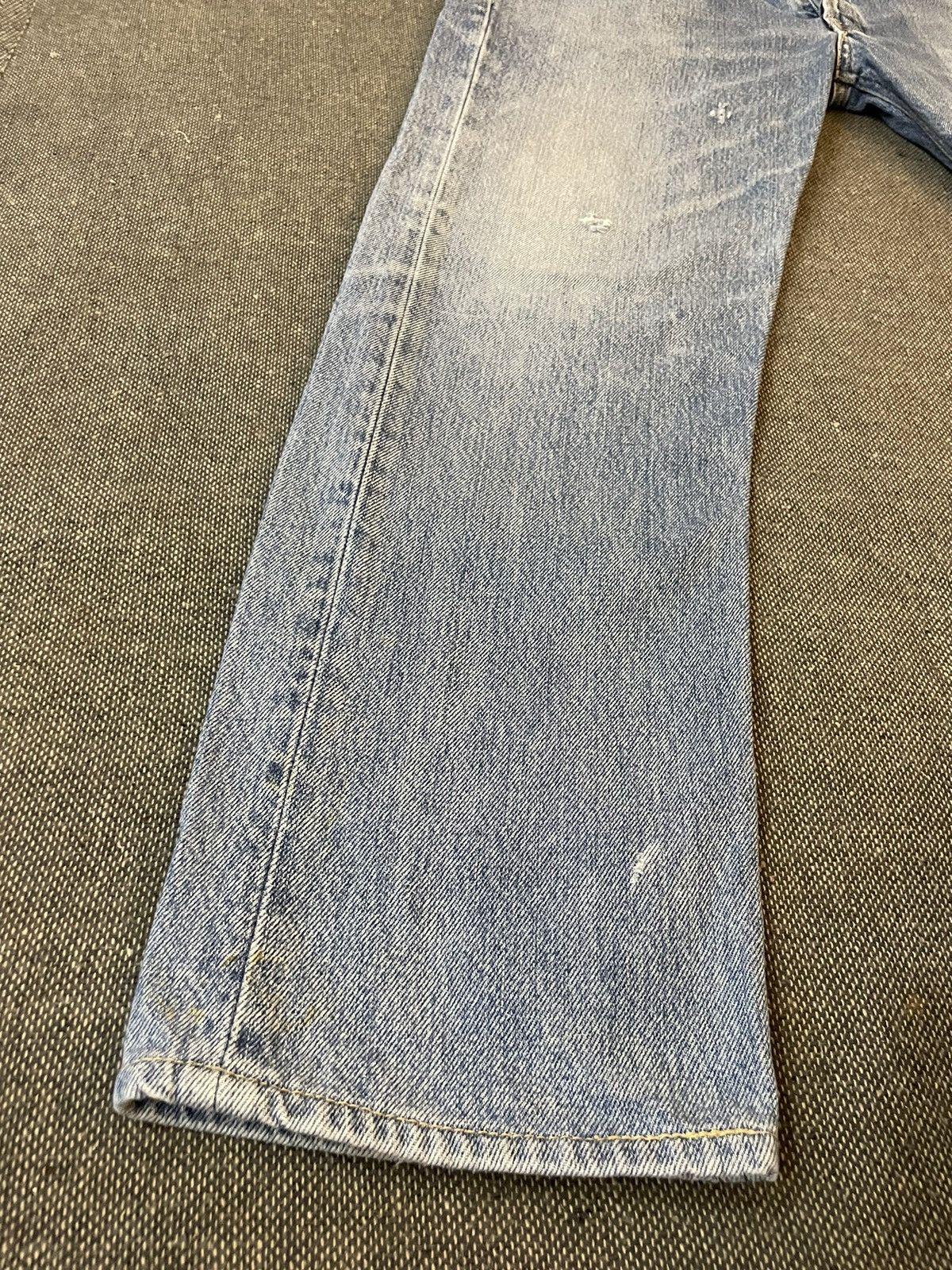 Levi's Vintage 90s Faded Distressed Levi’s 501 Jeans Size US 33 - 8 Thumbnail