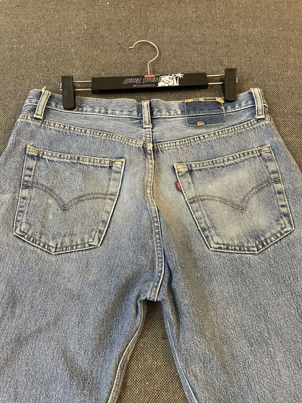 Levi's Vintage 90s Faded Distressed Levi’s 501 Jeans Size US 33 - 12 Thumbnail