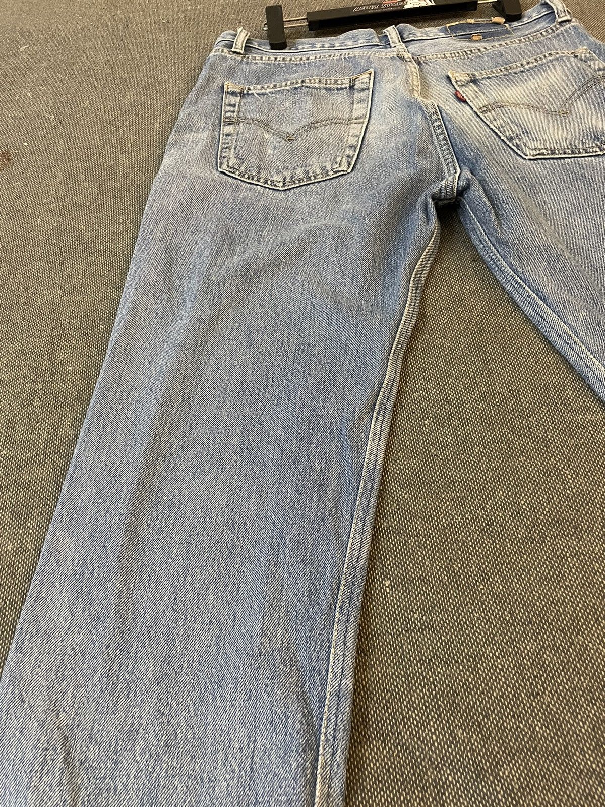 Levi's Vintage 90s Faded Distressed Levi’s 501 Jeans Size US 33 - 14 Thumbnail