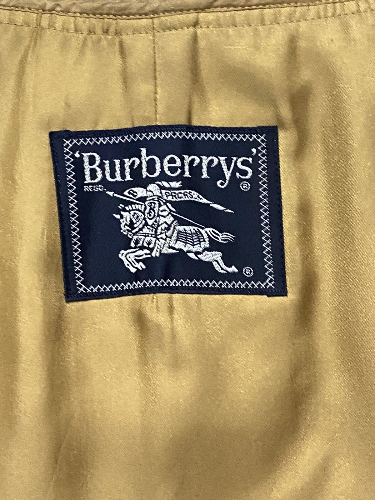 Burberry × Vintage Vintage Burberrys Nova Check Removable Lining Trench Coat Size US M / EU 48-50 / 2 - 15 Thumbnail