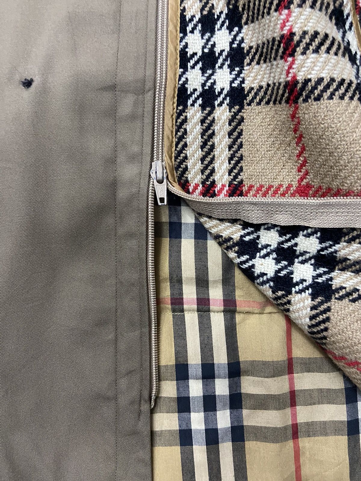 Burberry × Vintage Vintage Burberrys Nova Check Removable Lining Trench Coat Size US M / EU 48-50 / 2 - 13 Thumbnail