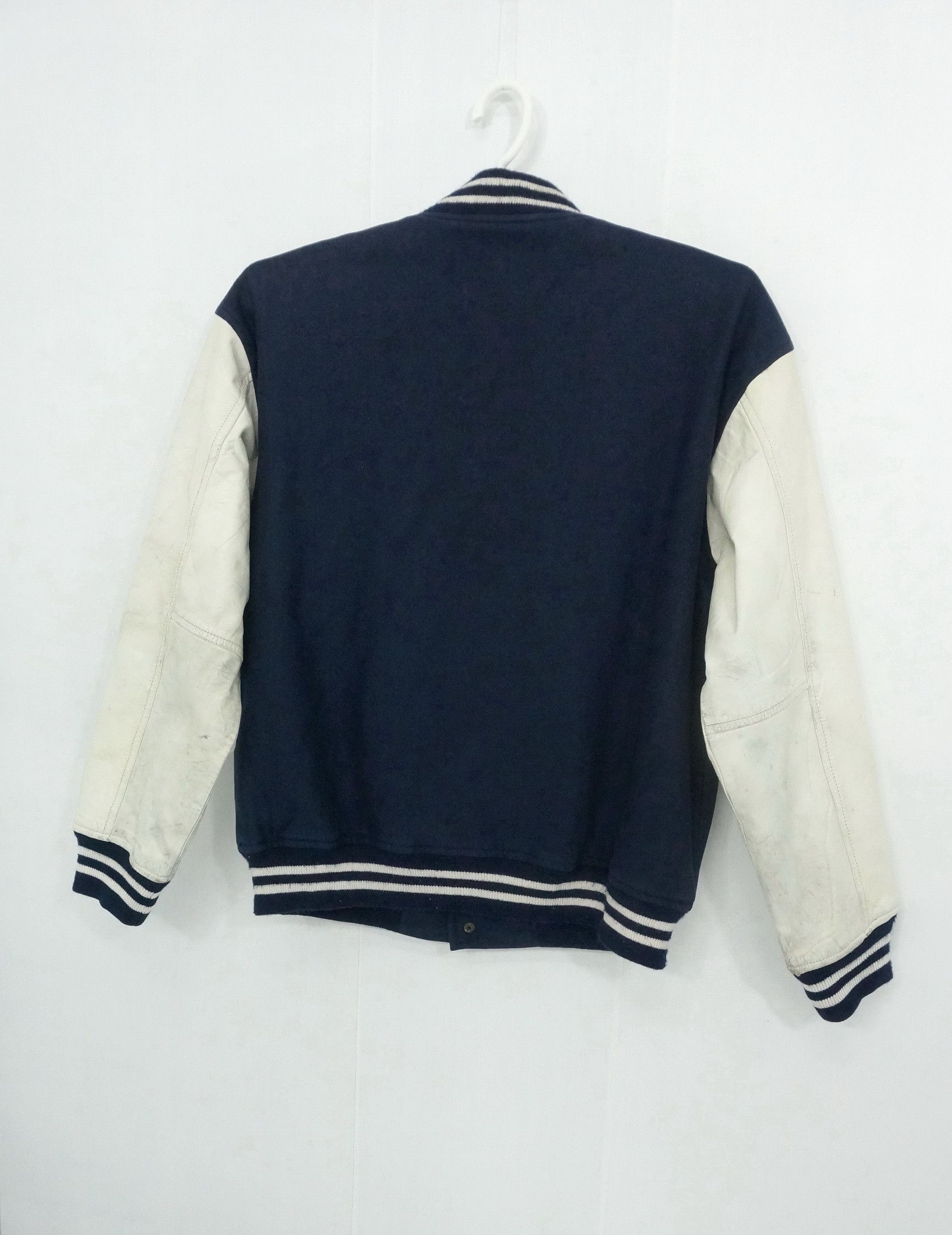 Brooklyn Clothing Vintage YAKOPAK Varsity Worn Out Leather Sleeve Jacket Size US L / EU 52-54 / 3 - 2 Thumbnail