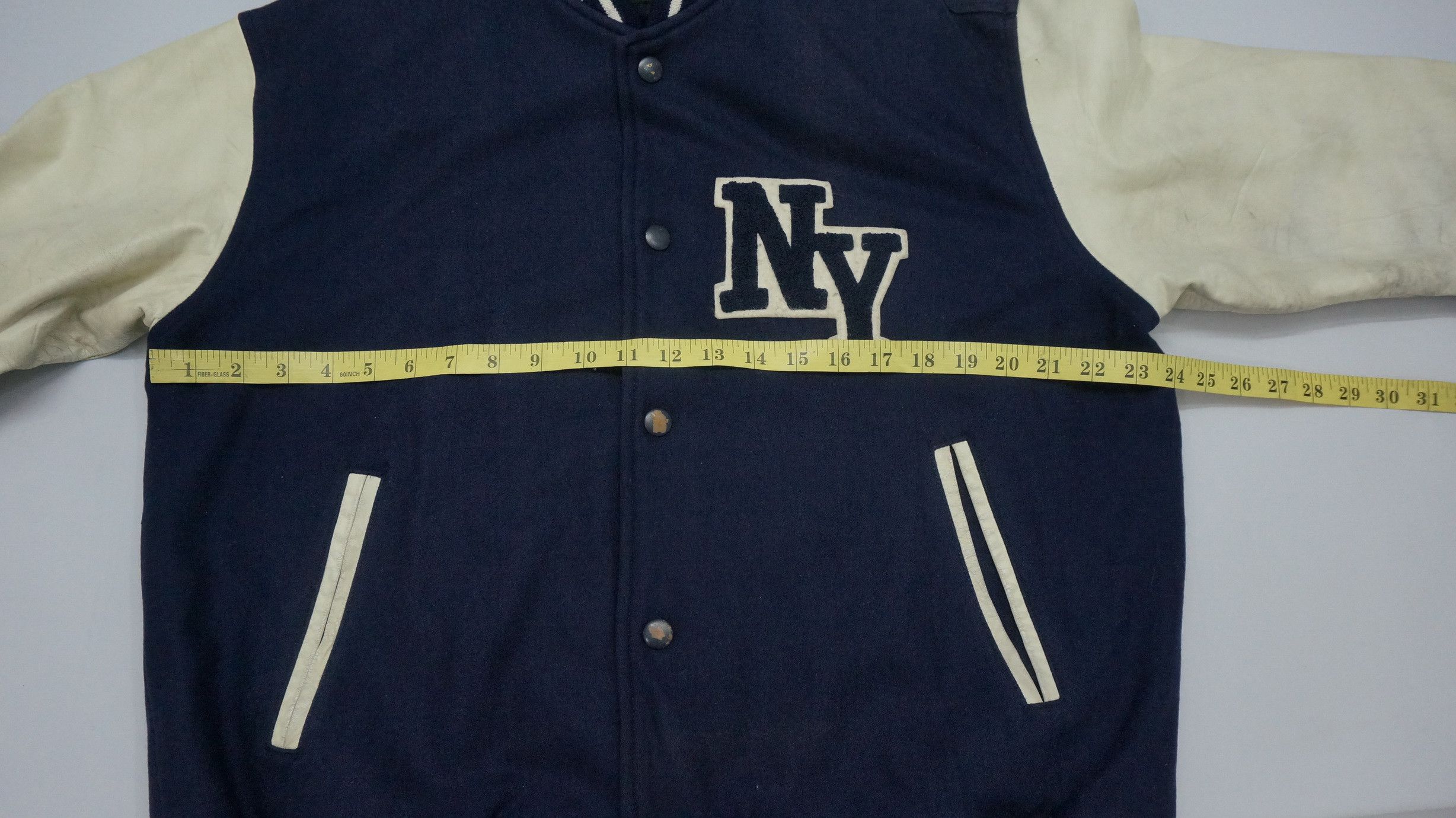 Brooklyn Clothing Vintage YAKOPAK Varsity Worn Out Leather Sleeve Jacket Size US L / EU 52-54 / 3 - 18 Thumbnail